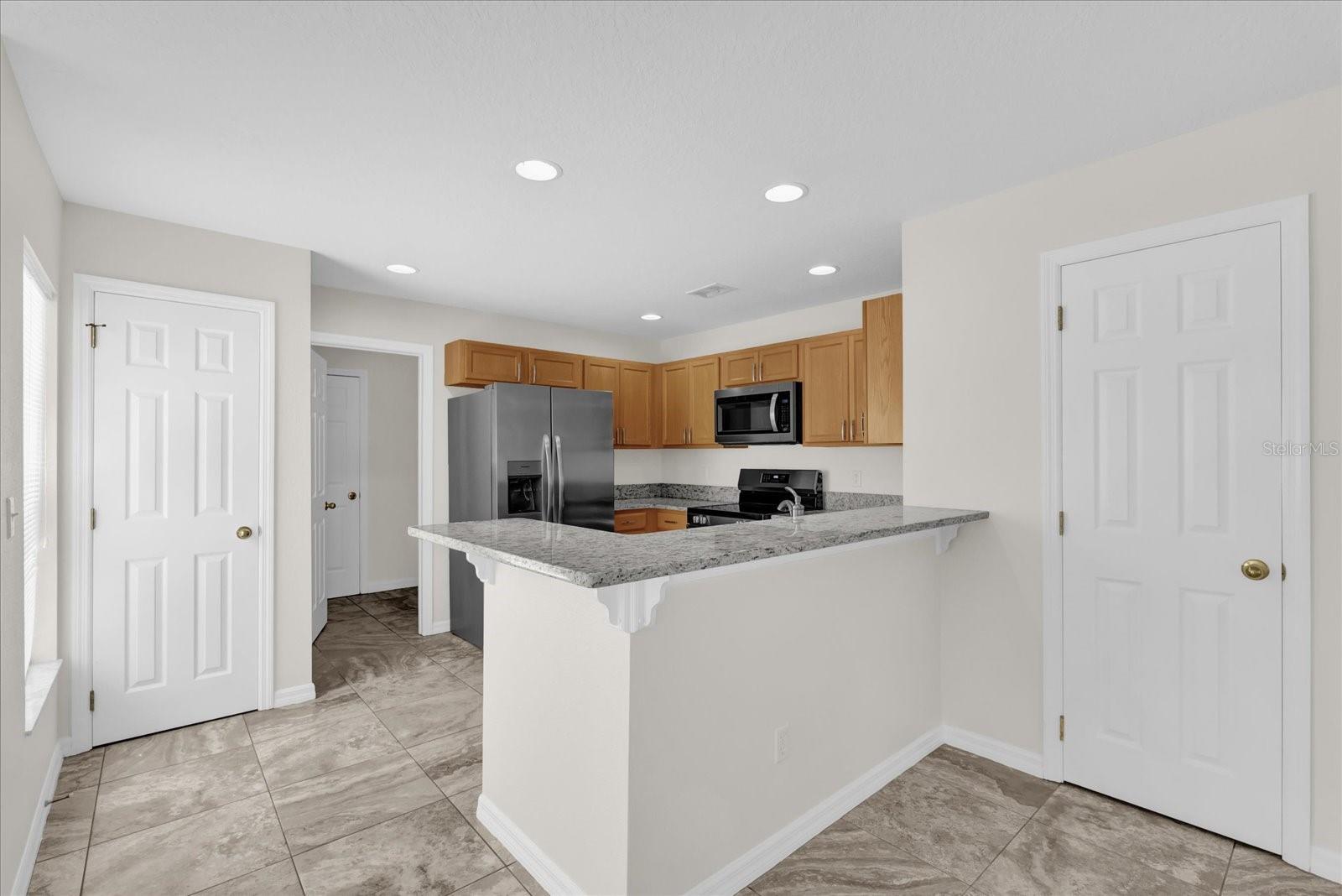 Image 6 of 44 For 13122 Honey Locust Drive