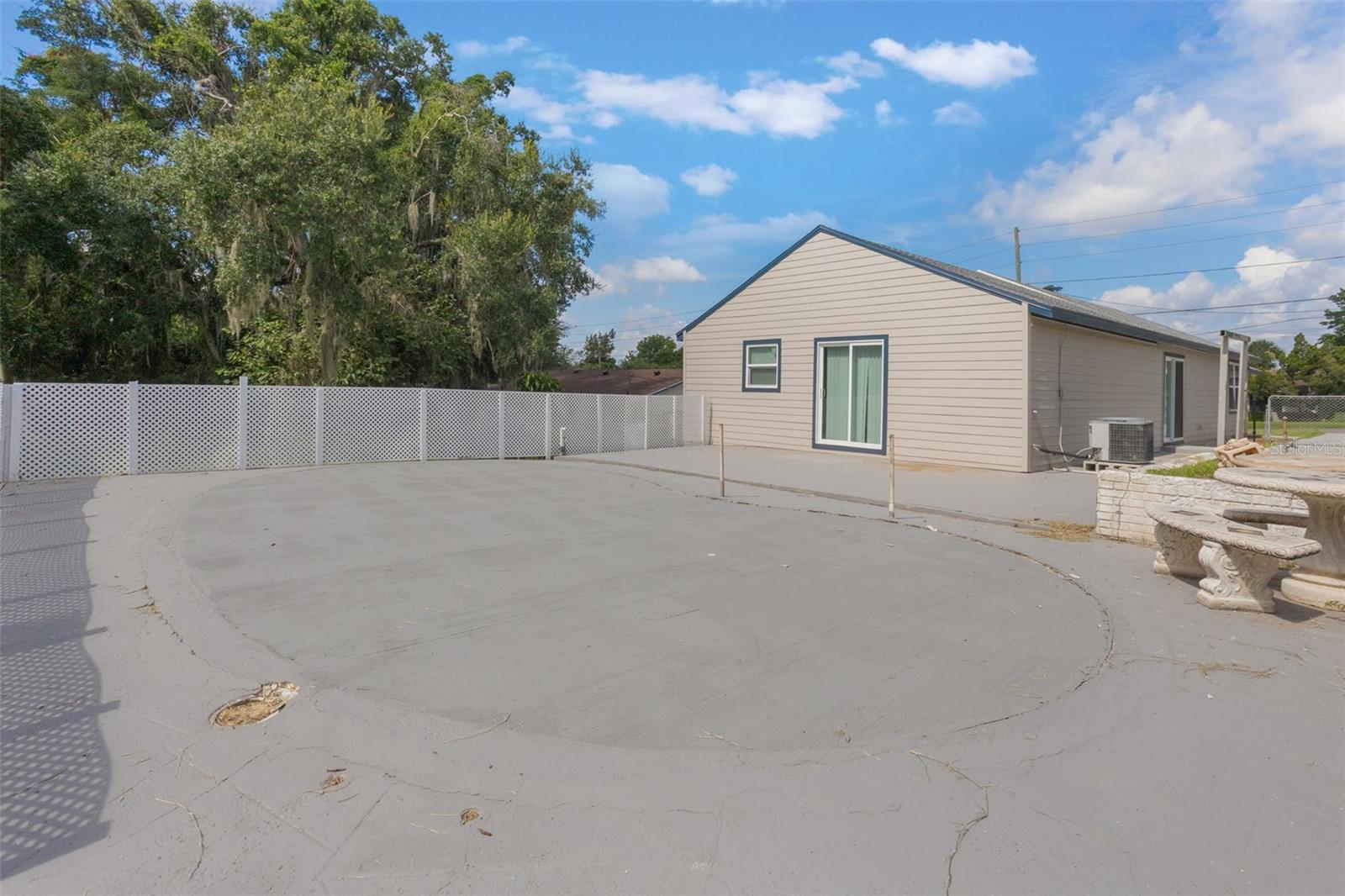Image 32 of 43 For 421 2nd Street