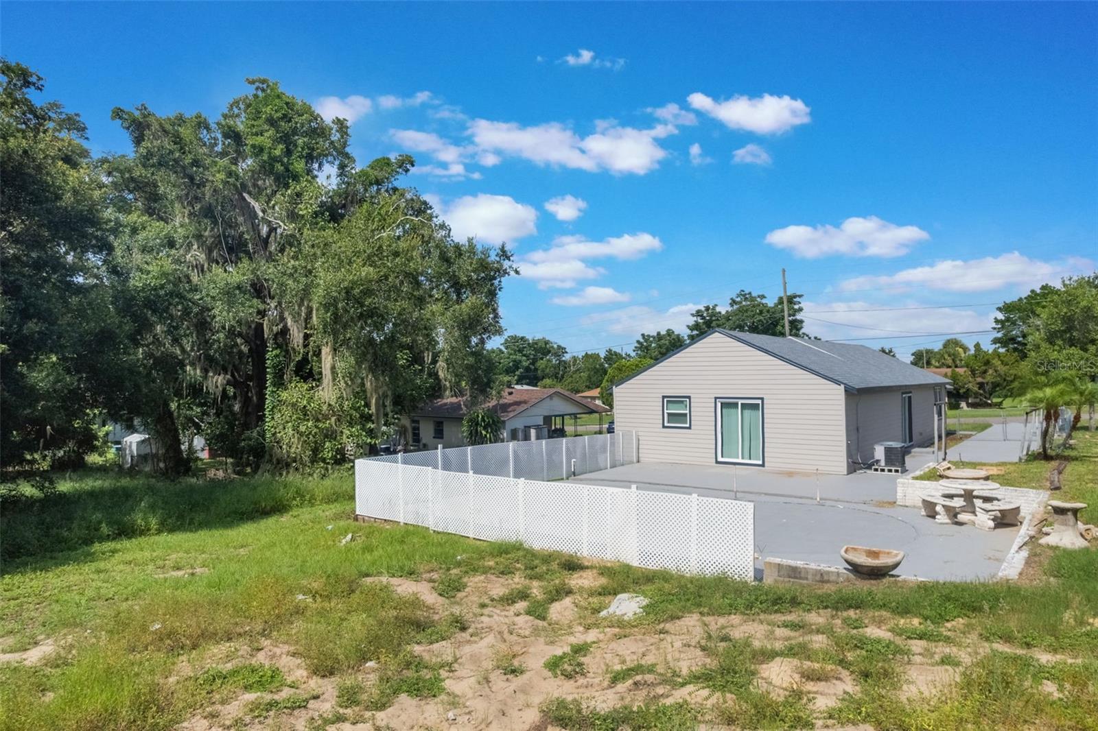 Image 33 of 43 For 421 2nd Street