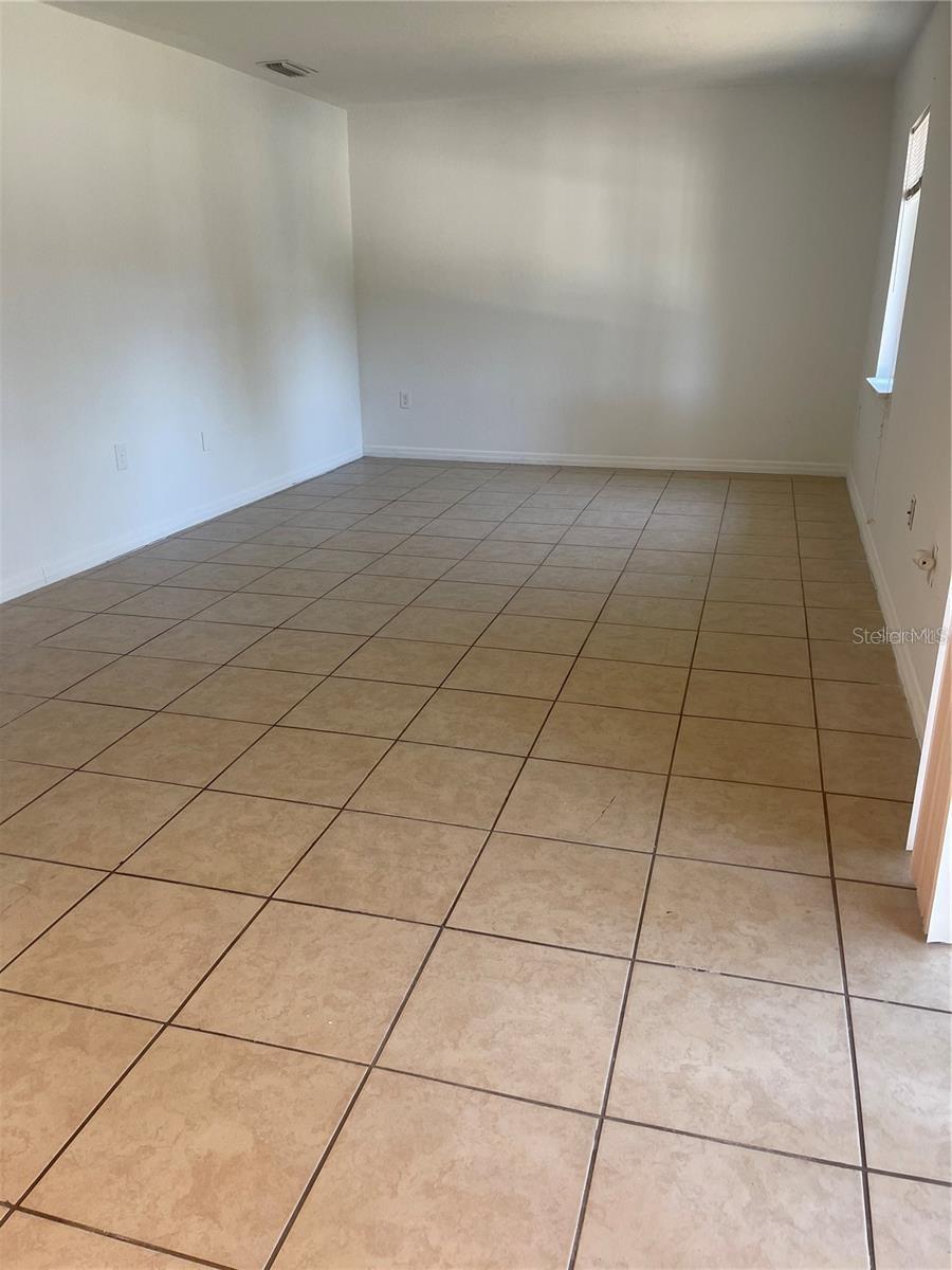 Image 5 of 25 For 4761 Texas Avenue 4761c