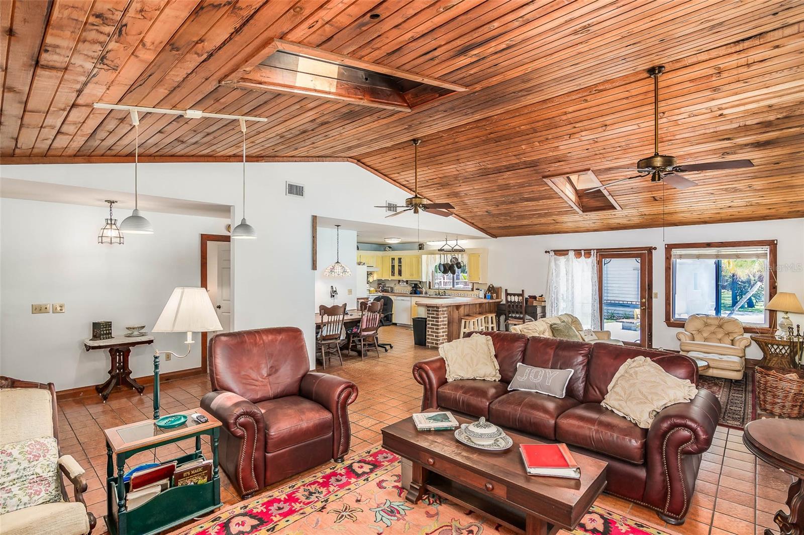 Image 11 of 49 For 9959 Nicole Drive
