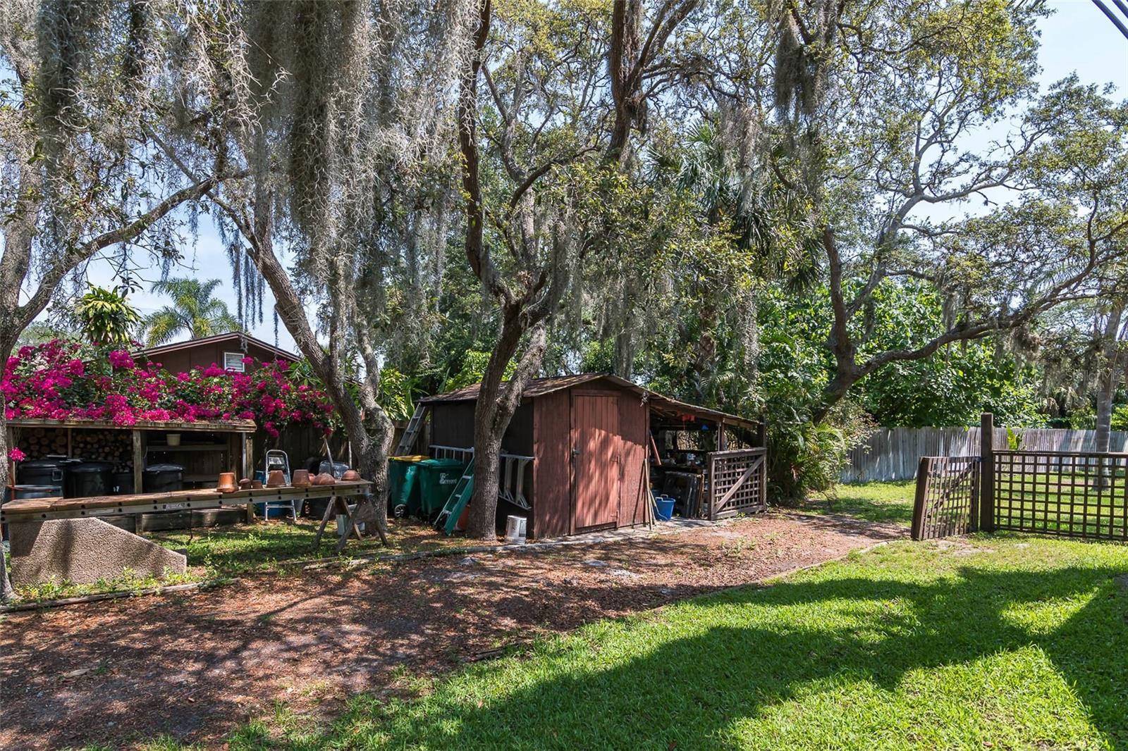 Image 30 of 49 For 9959 Nicole Drive