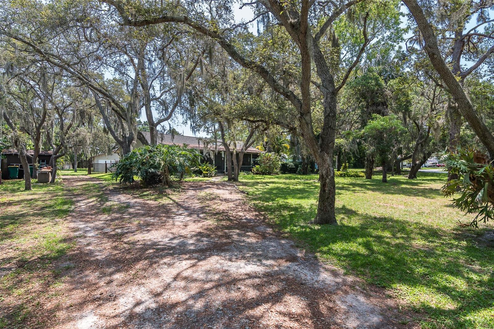 Image 45 of 49 For 9959 Nicole Drive