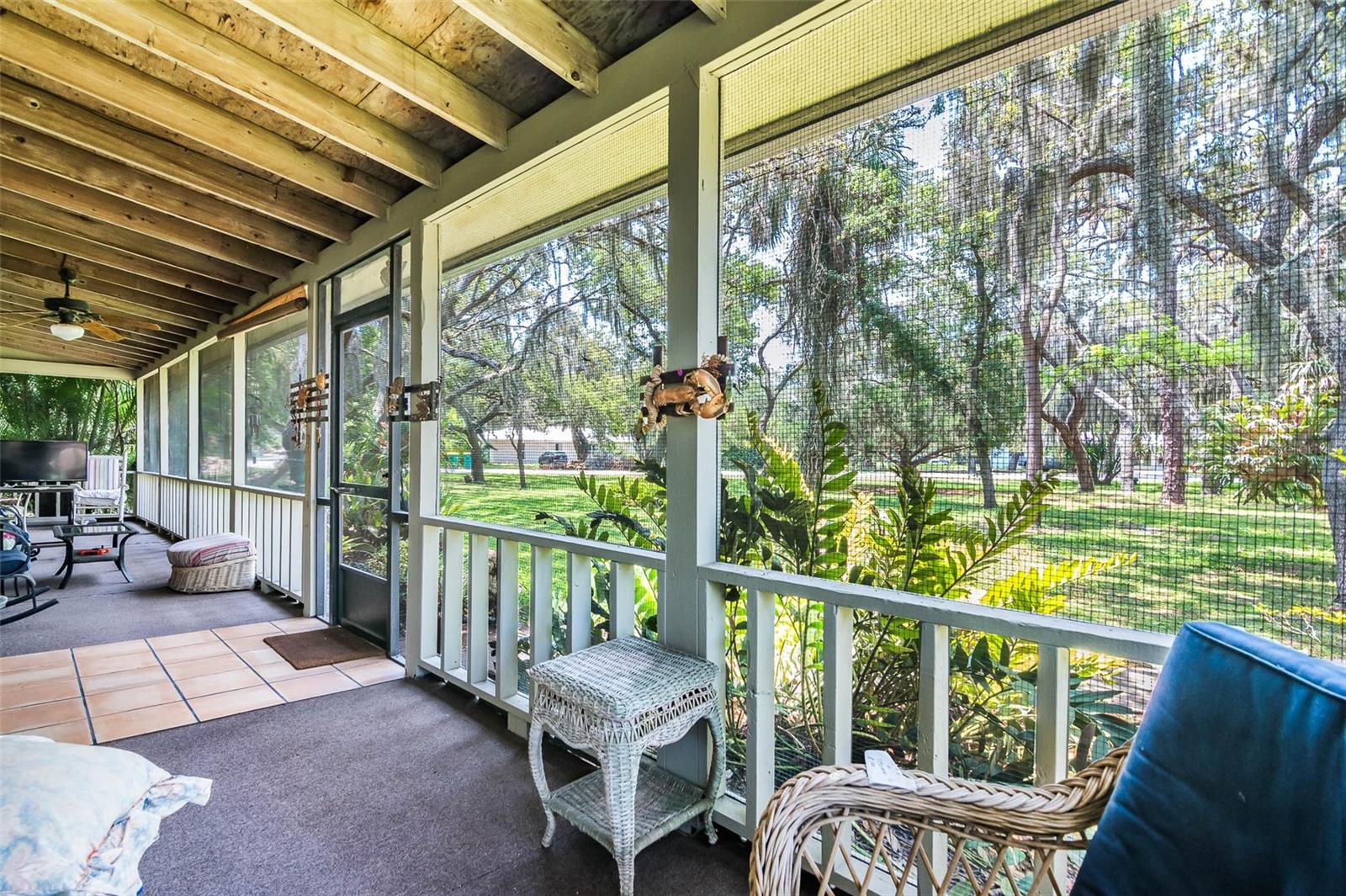 Image 47 of 49 For 9959 Nicole Drive