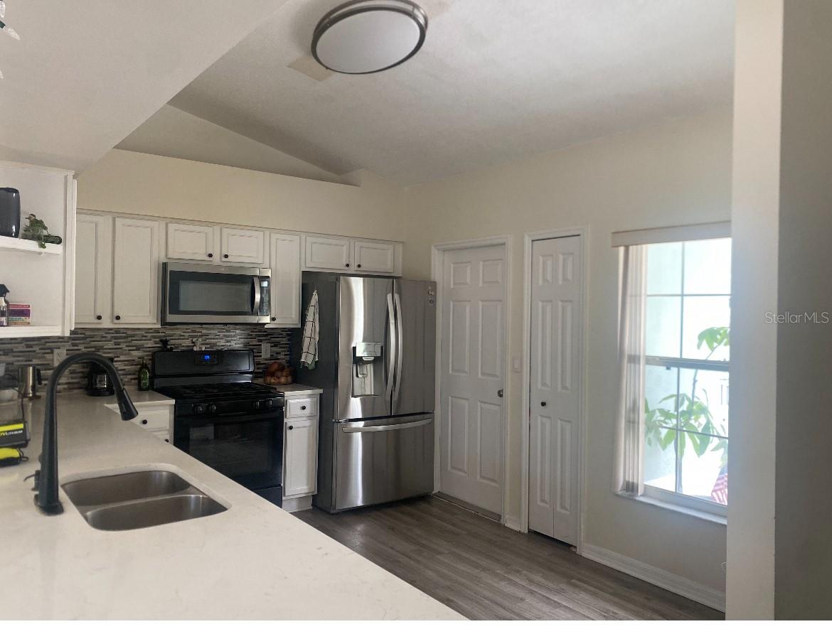 Image 2 of 7 For 13219 Pinyon Drive