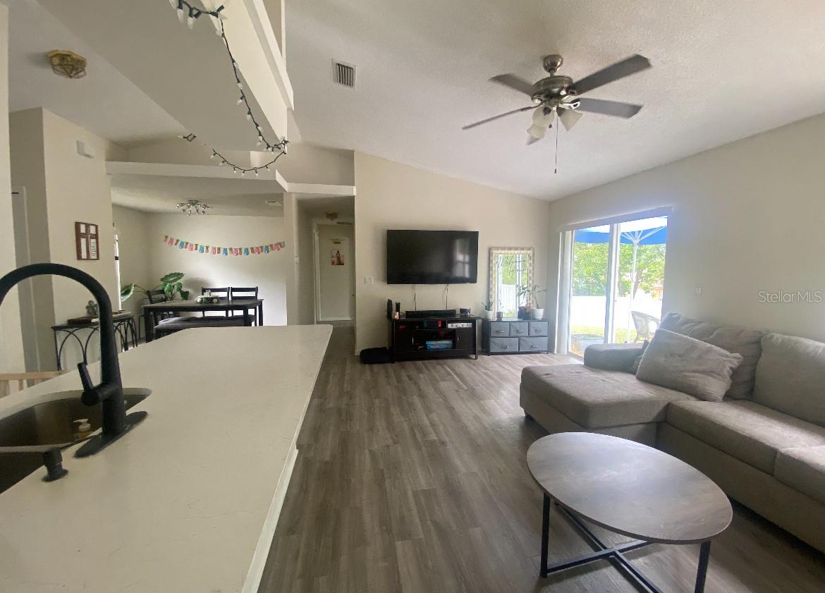 Image 3 of 7 For 13219 Pinyon Drive