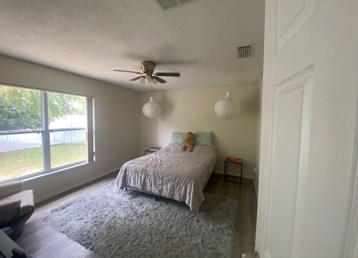 Image 4 of 7 For 13219 Pinyon Drive