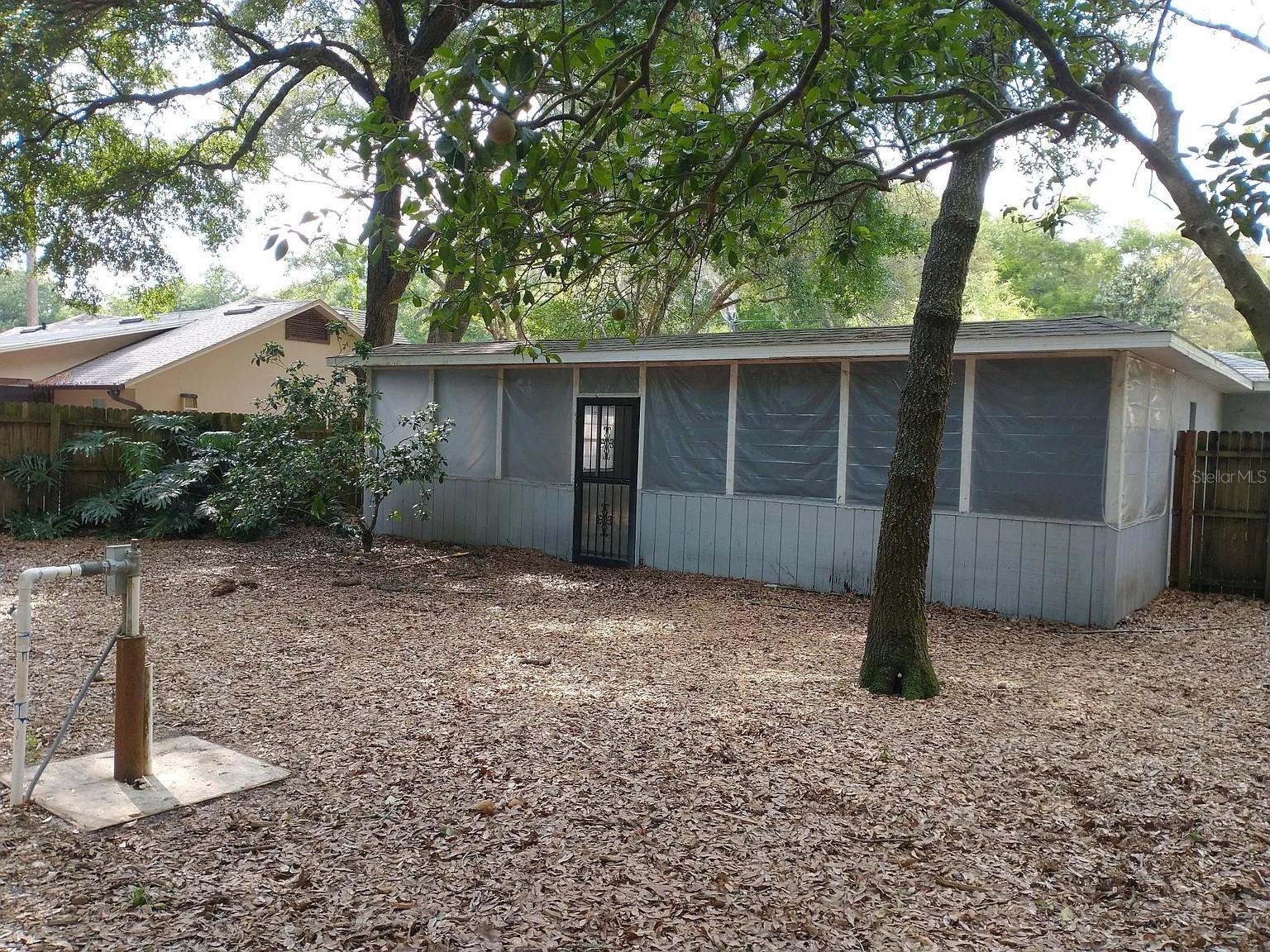 Image 3 of 14 For 25828 Pinehurst Street