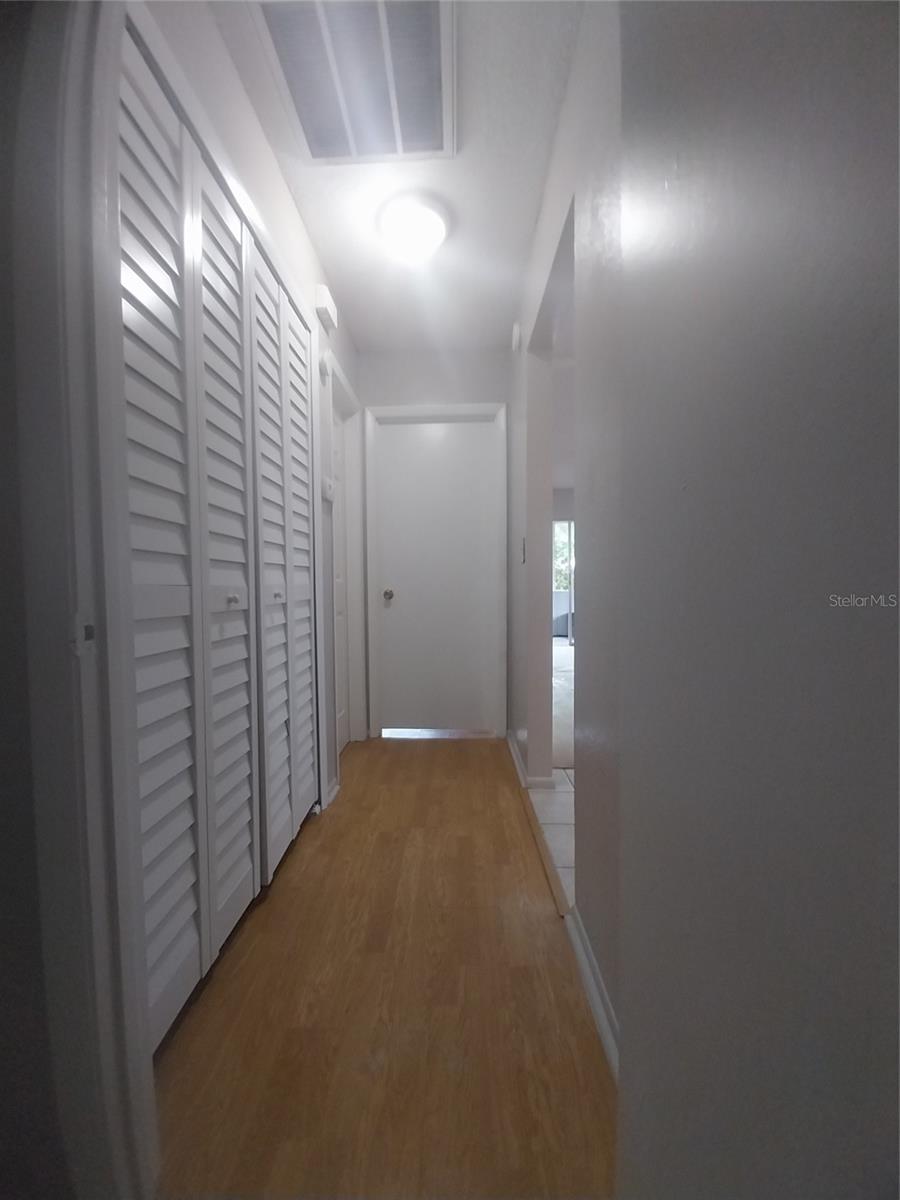 Image 6 of 14 For 25828 Pinehurst Street