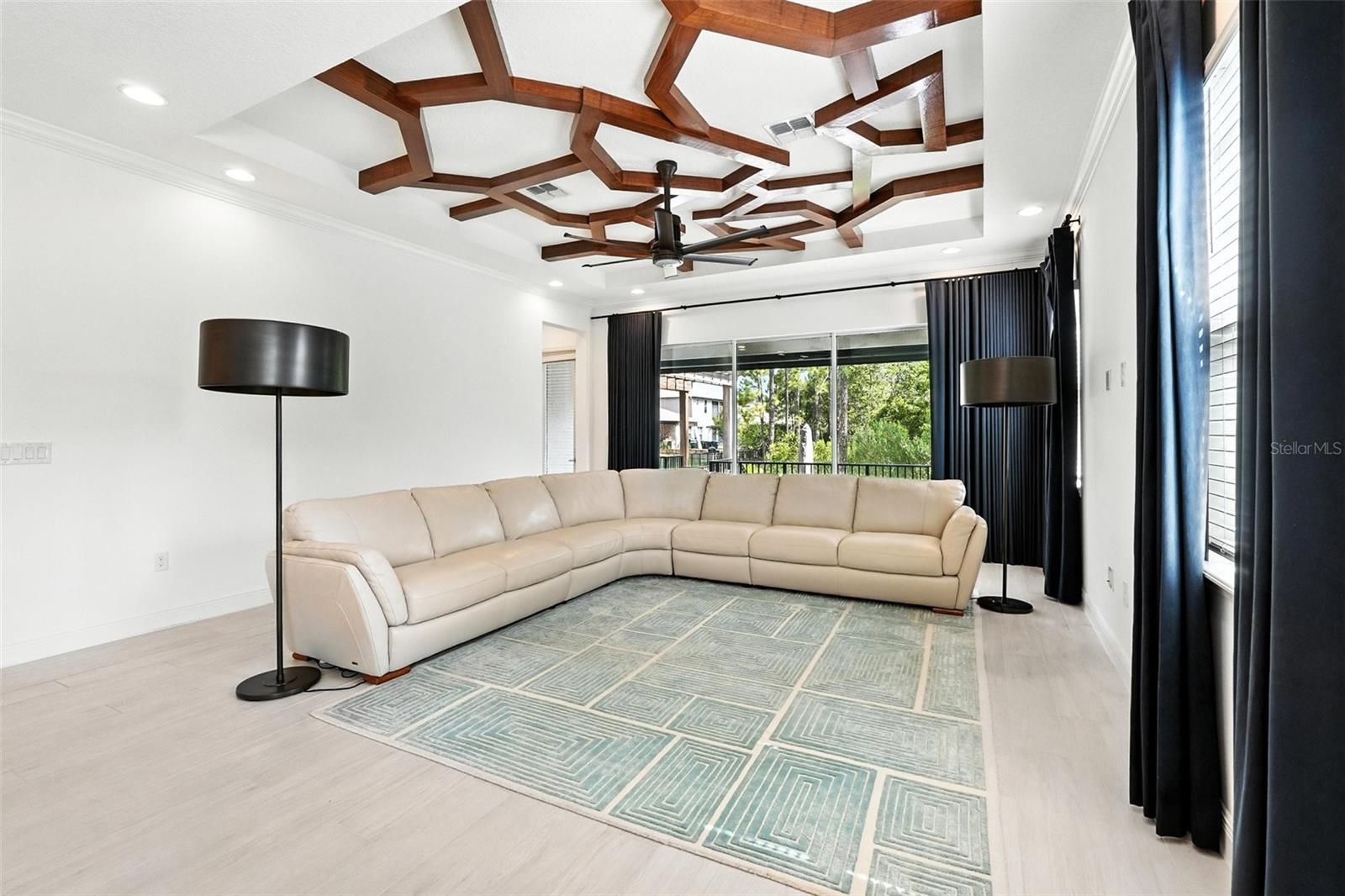 Image 21 of 62 For 15315 Gilligan Court