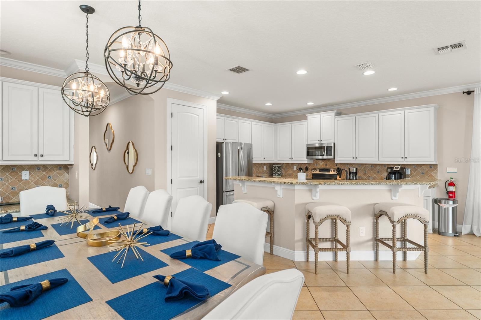 Image 15 of 62 For 717 Desert Mountain Court