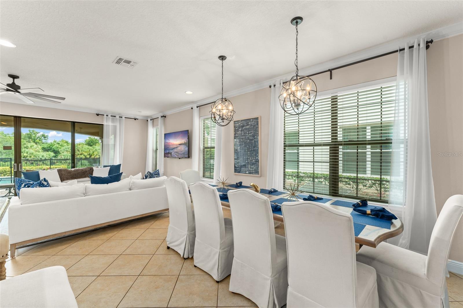 Image 20 of 62 For 717 Desert Mountain Court