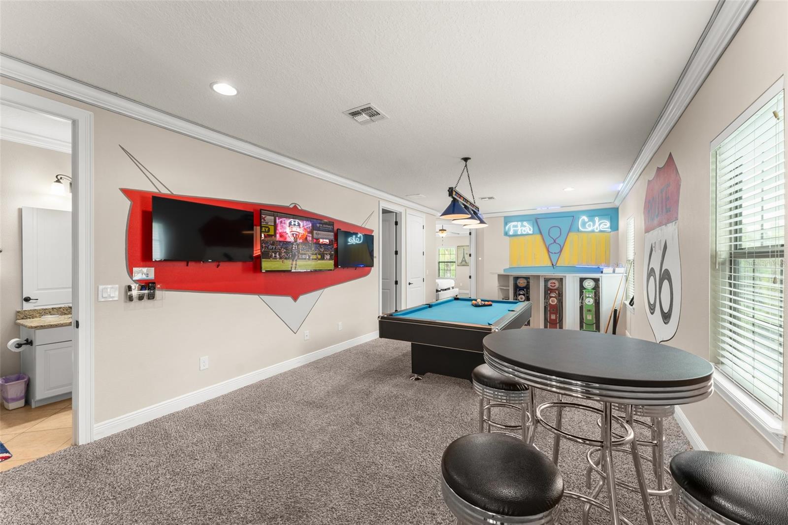 Image 9 of 62 For 717 Desert Mountain Court