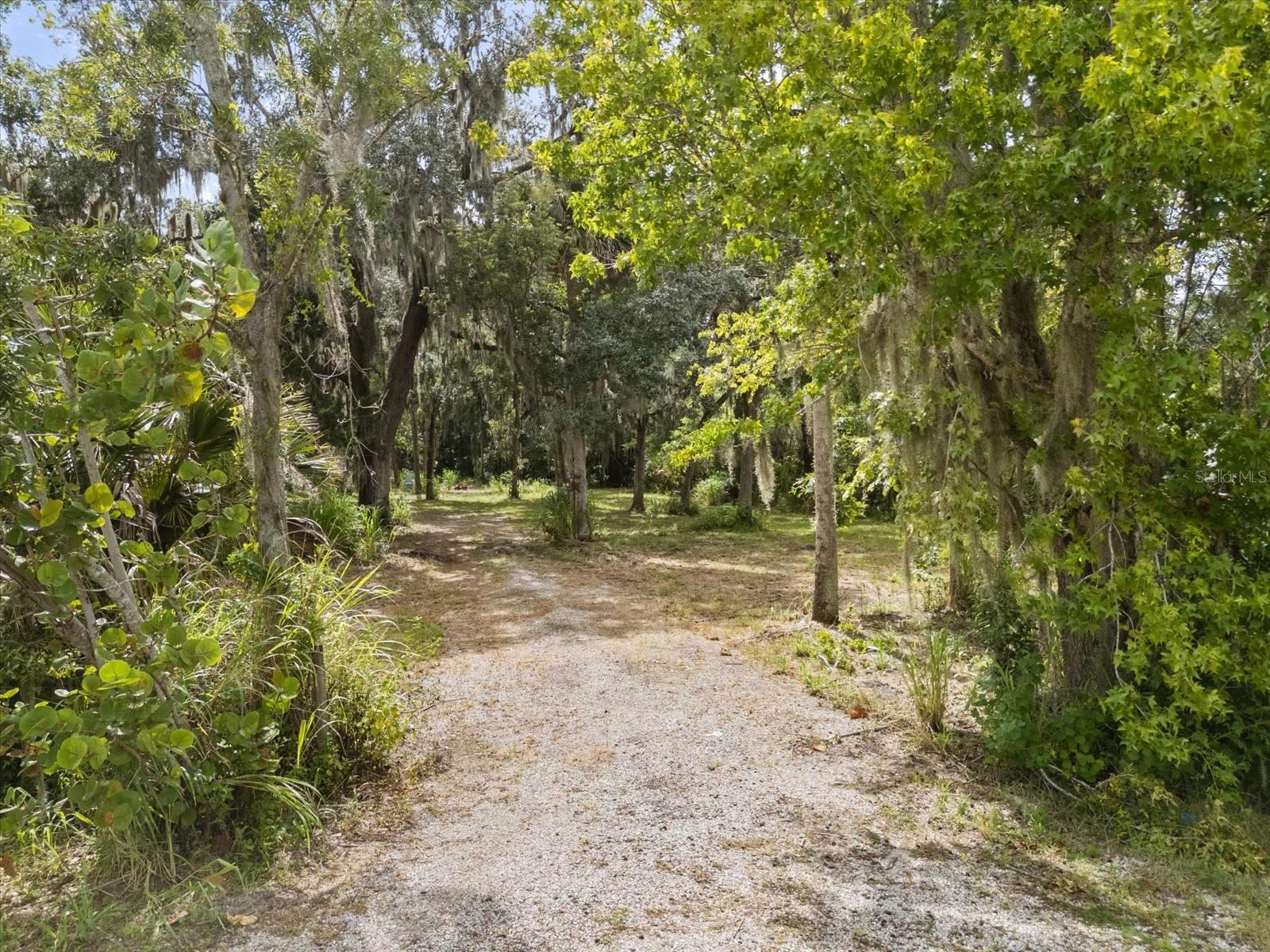 Details for 2301 Jeslan Court, OVIEDO, FL 32765
