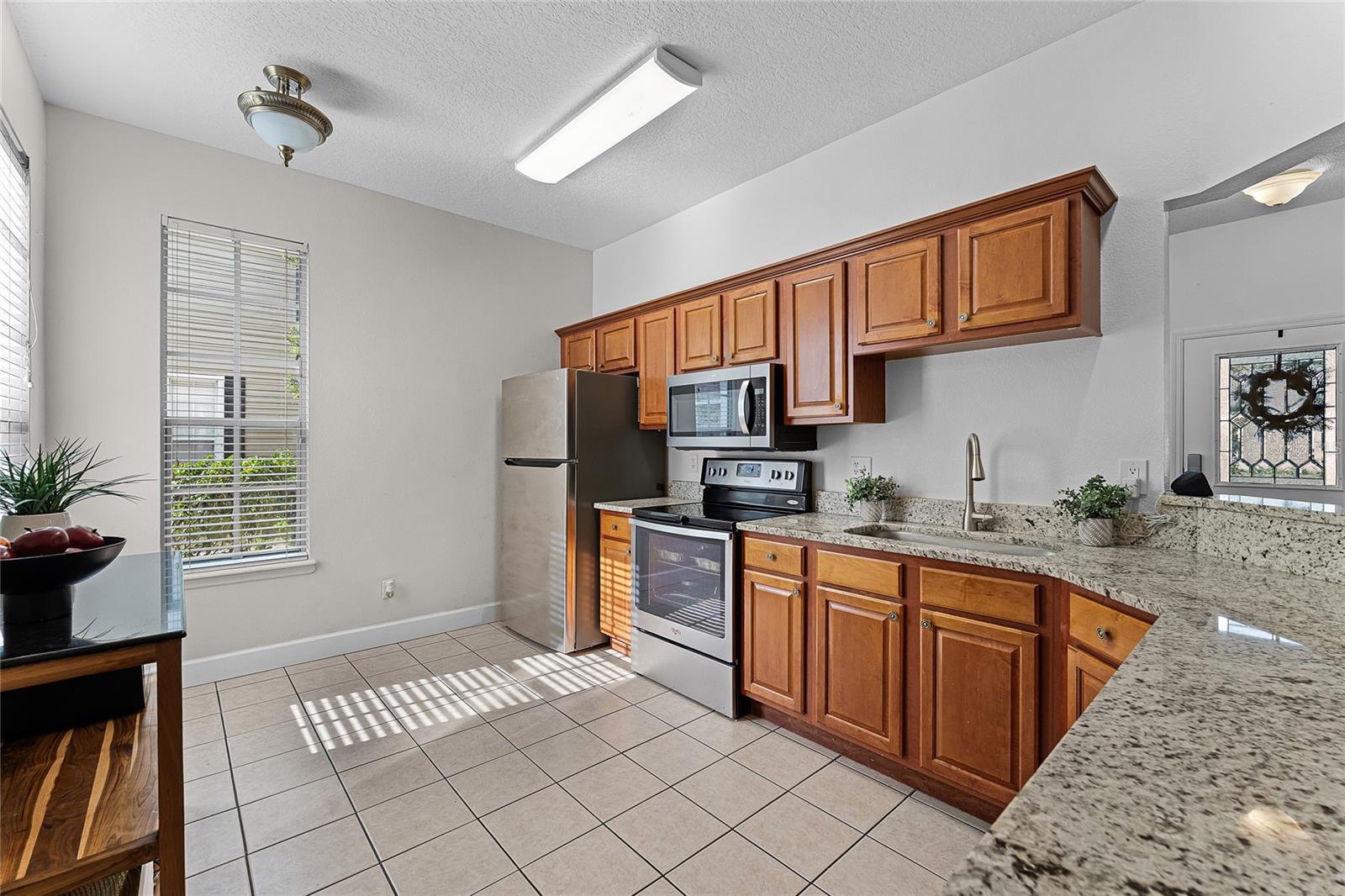 Image 14 of 43 For 2416 Formosa Avenue