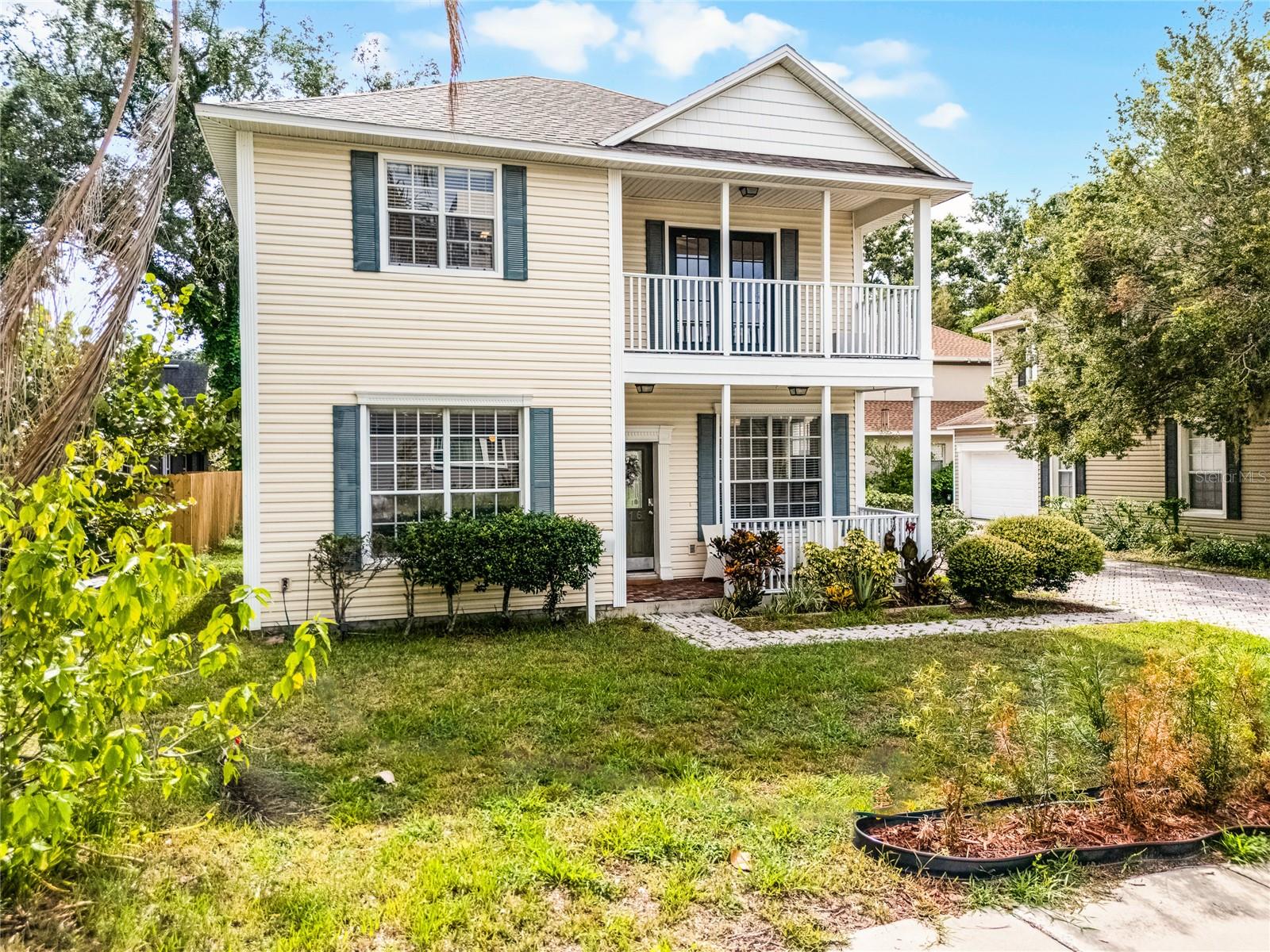 Image 3 of 43 For 2416 Formosa Avenue