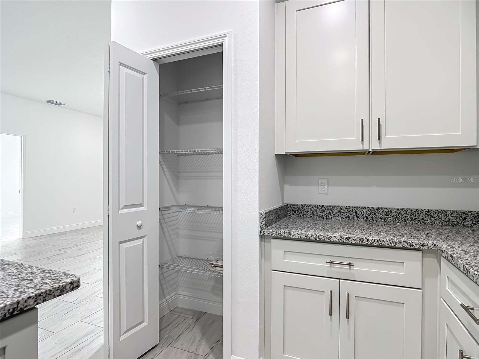 Image 12 of 44 For 5736 Claremont Drive