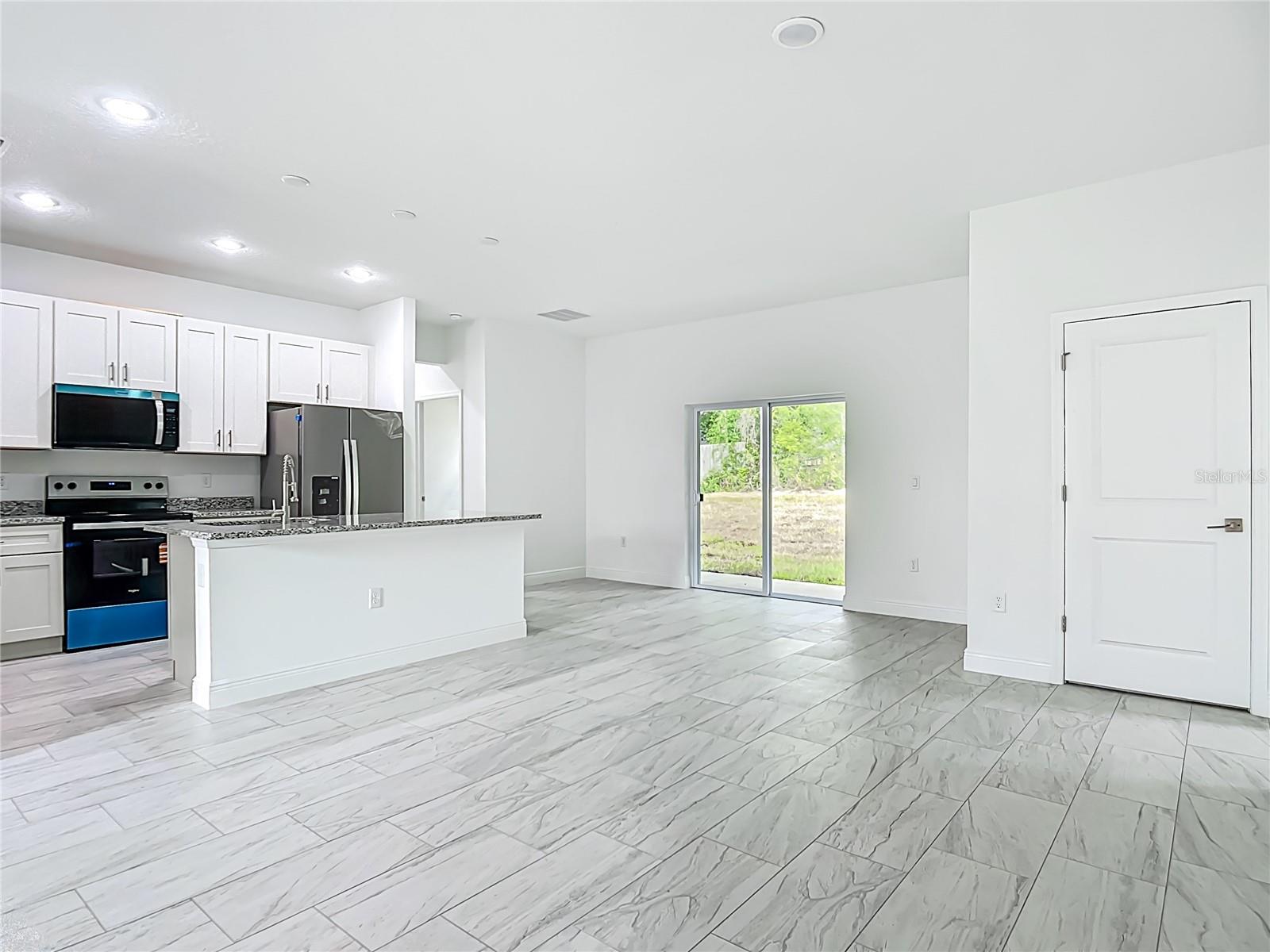 Image 4 of 44 For 5736 Claremont Drive