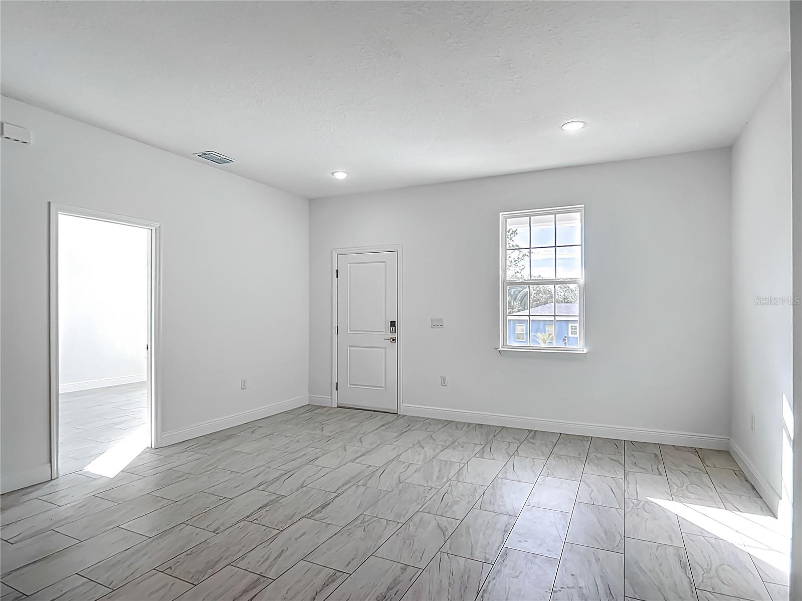 Image 9 of 44 For 5736 Claremont Drive