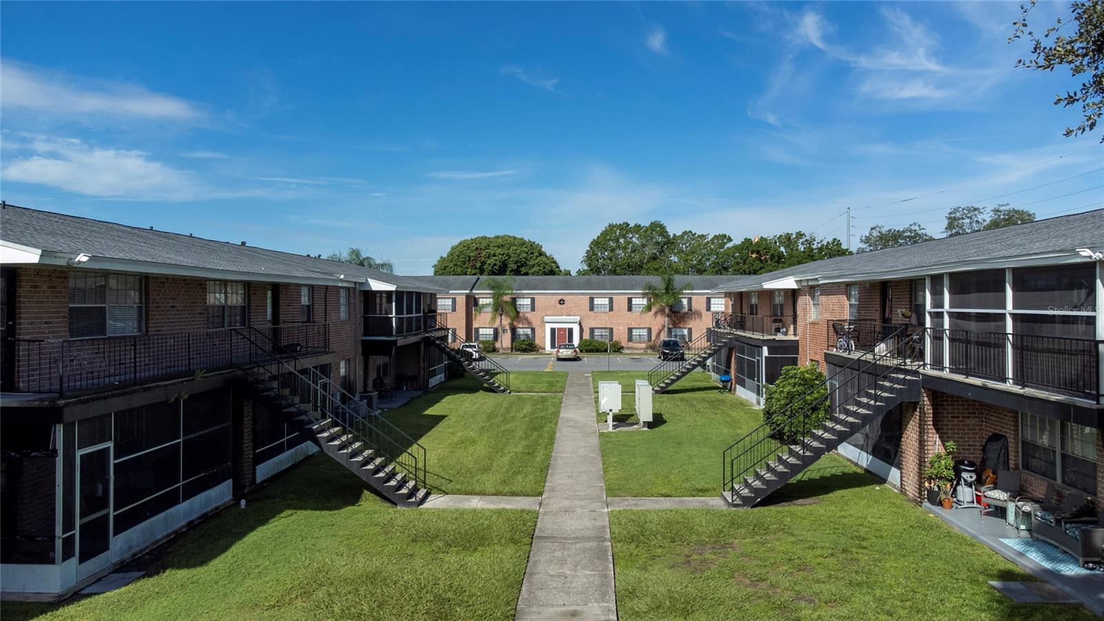 Image 17 of 19 For 1438 Holden Avenue 6