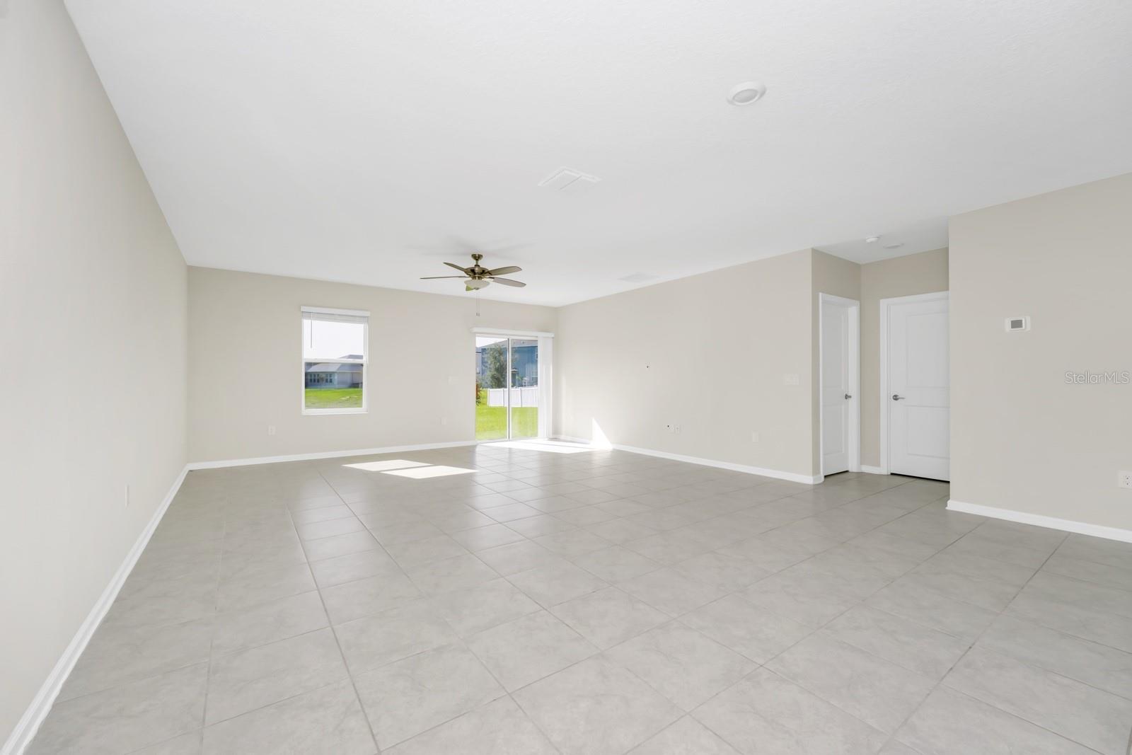 Image 11 of 49 For 4288 Blackshear Court