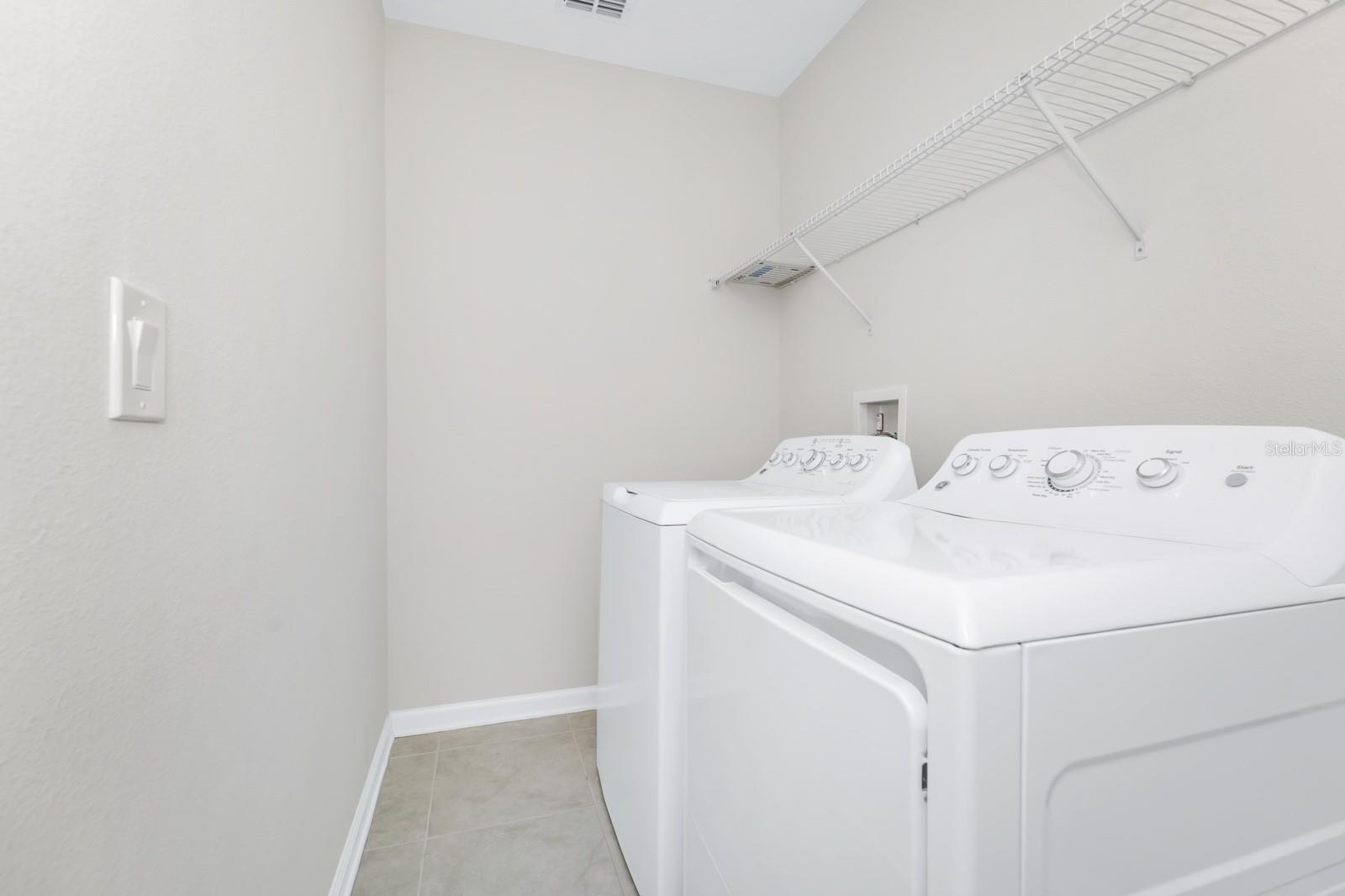 Image 18 of 49 For 4288 Blackshear Court