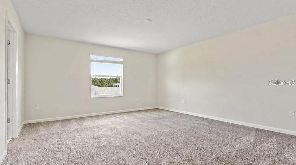 Image 15 of 25 For 16480 Fernridge Street