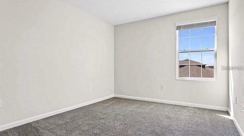Image 17 of 25 For 16480 Fernridge Street