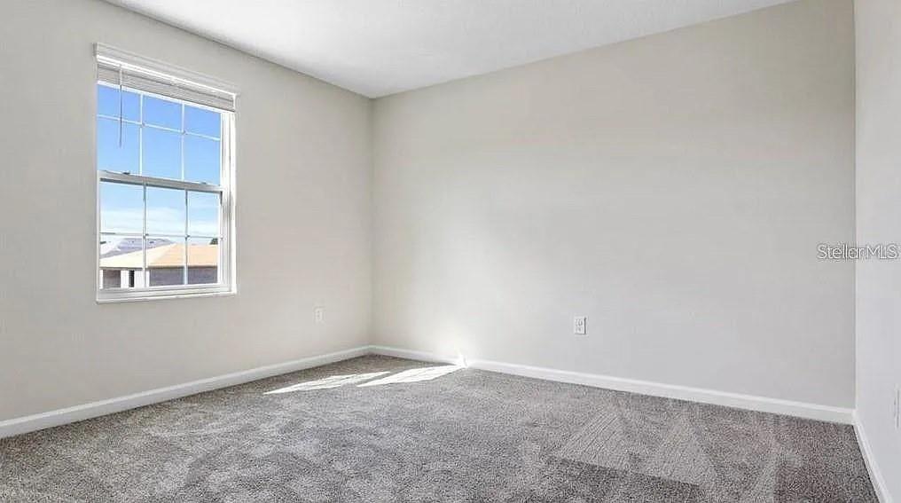 Image 18 of 25 For 16480 Fernridge Street