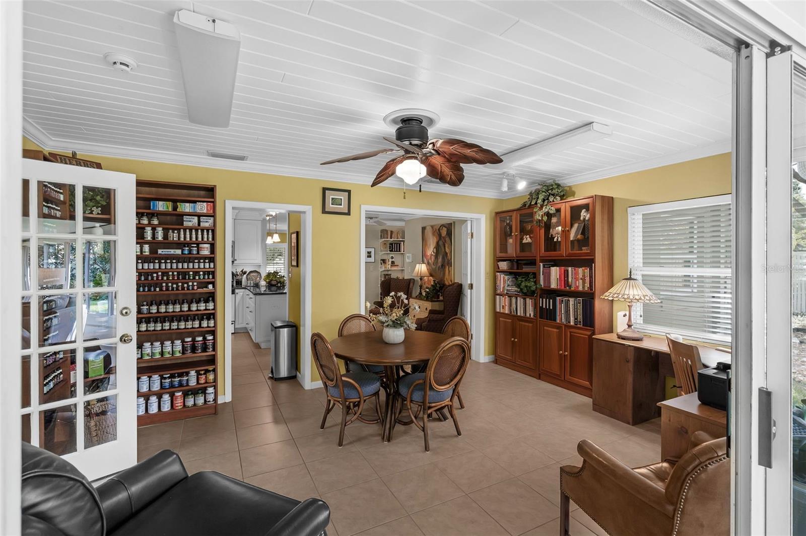 Image 14 of 35 For 2681 Palmetto Rd