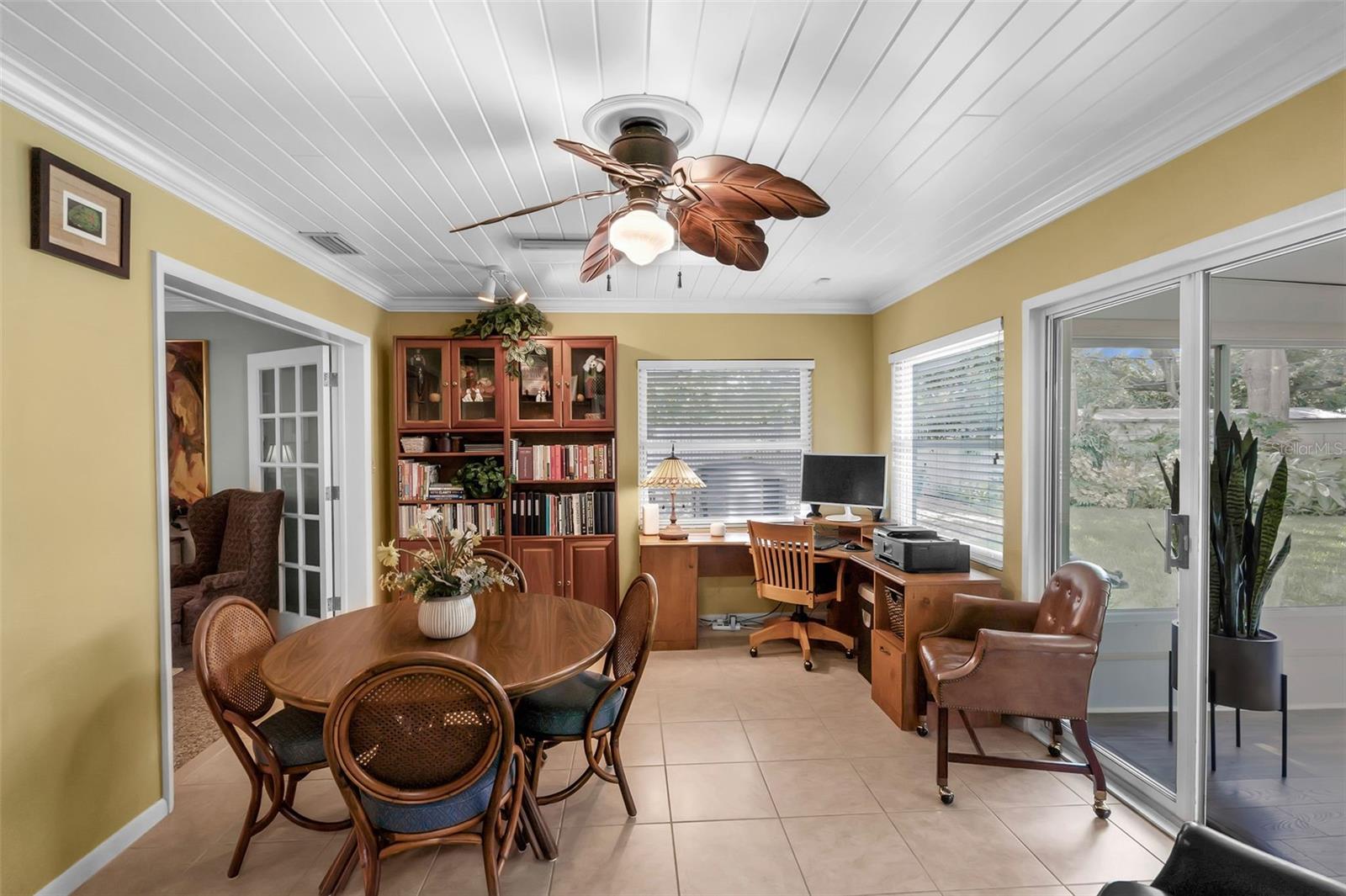 Image 15 of 35 For 2681 Palmetto Rd