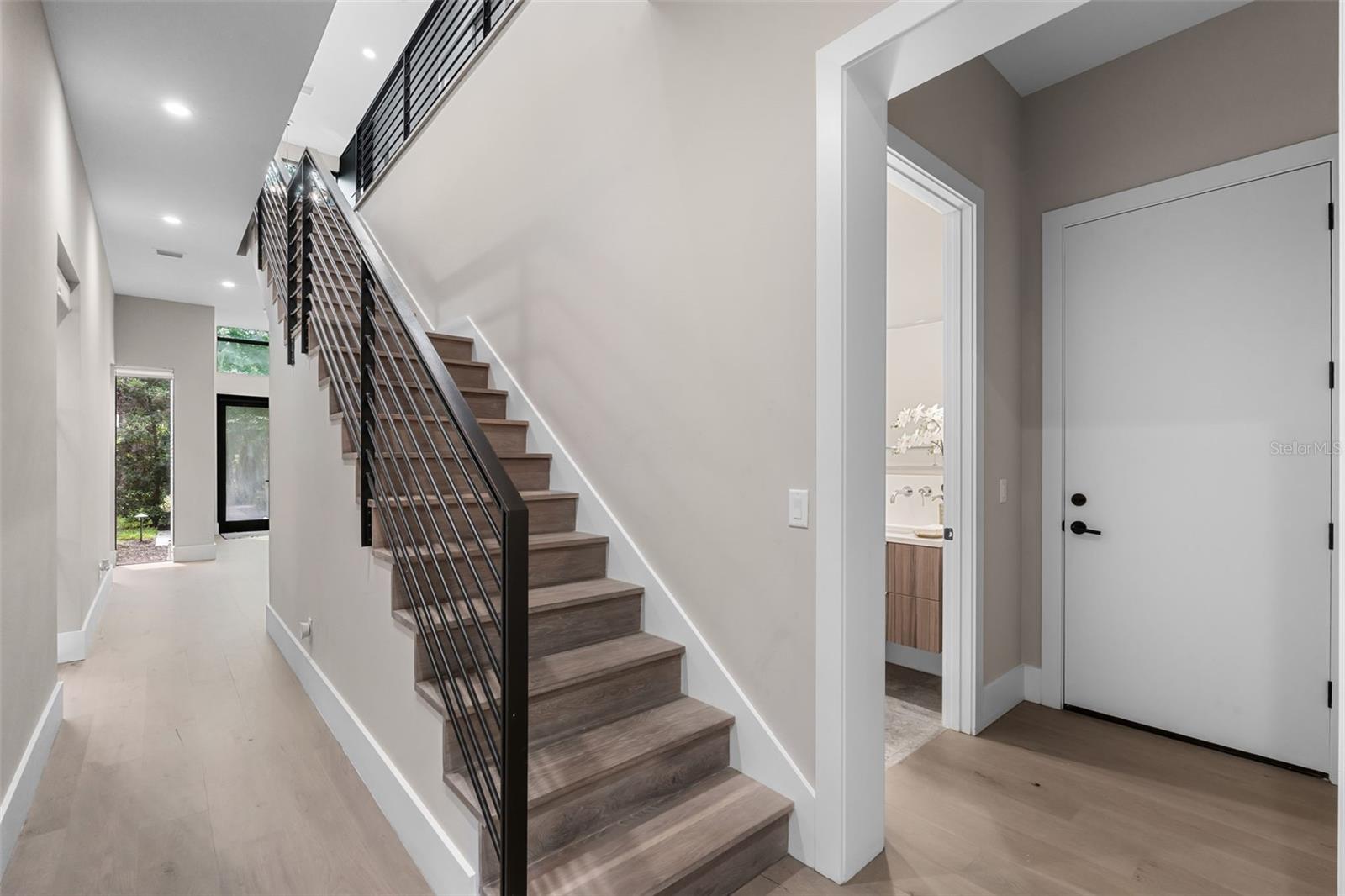 Image 3 of 74 For 1270 Arlington Place