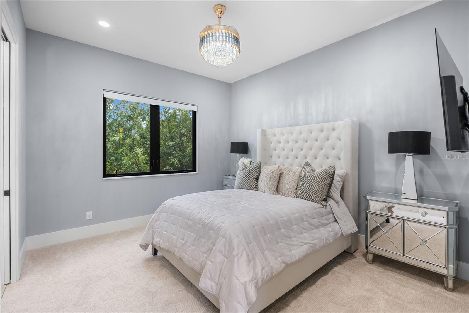 Image 49 of 74 For 1270 Arlington Place