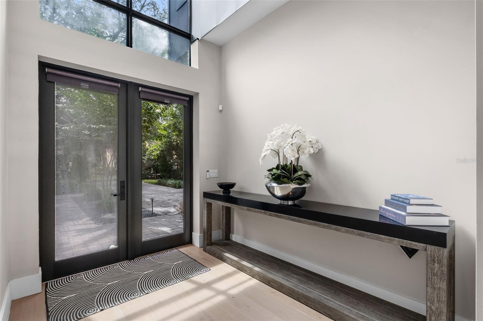 Image 5 of 74 For 1270 Arlington Place
