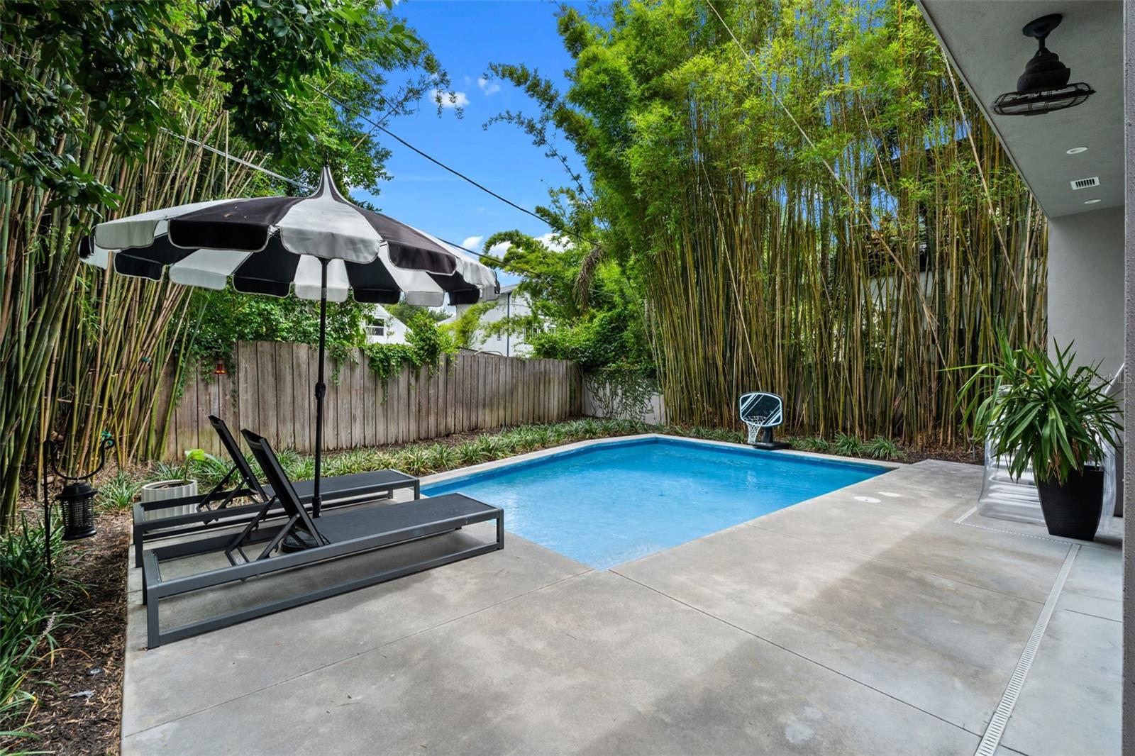 Image 54 of 74 For 1270 Arlington Place