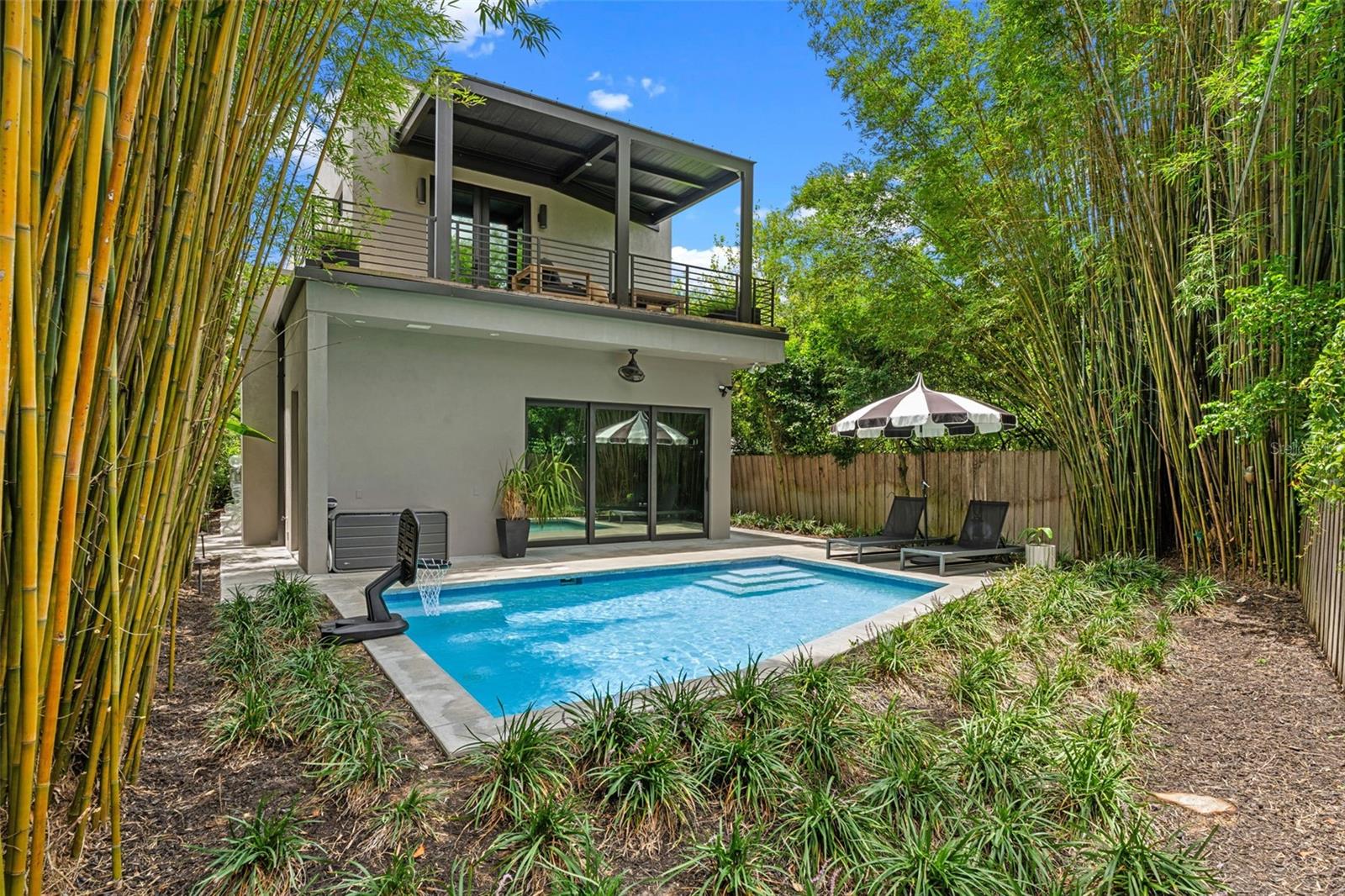 Image 56 of 74 For 1270 Arlington Place