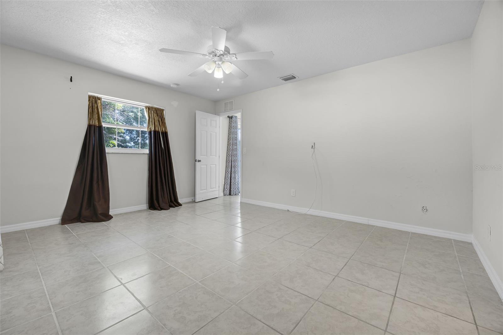 Image 21 of 55 For 7201 Pleasant Drive