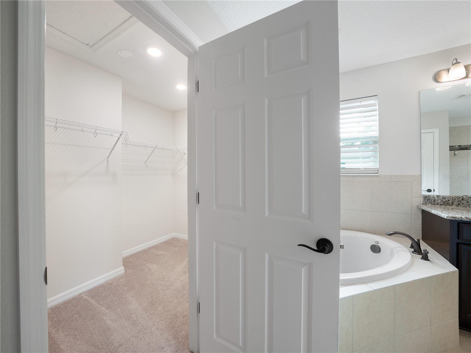 Image 24 of 43 For 2556 Ocoee Reserve Court