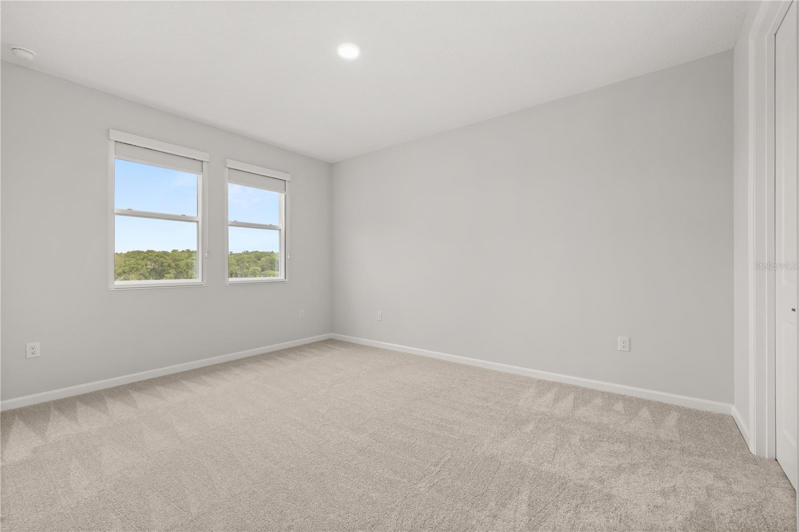 Image 61 of 76 For 3228 Roseville Drive