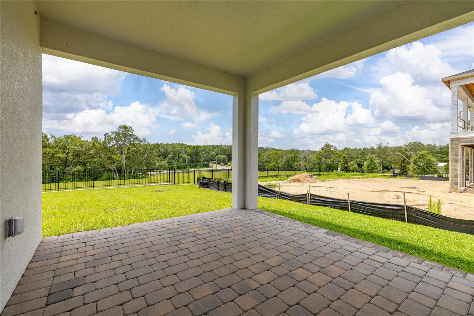 Image 69 of 76 For 3228 Roseville Drive