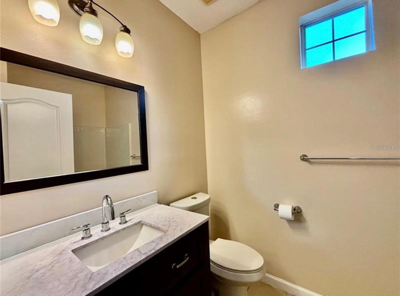 Image 6 of 12 For 12307 Lantana Park Lane 110