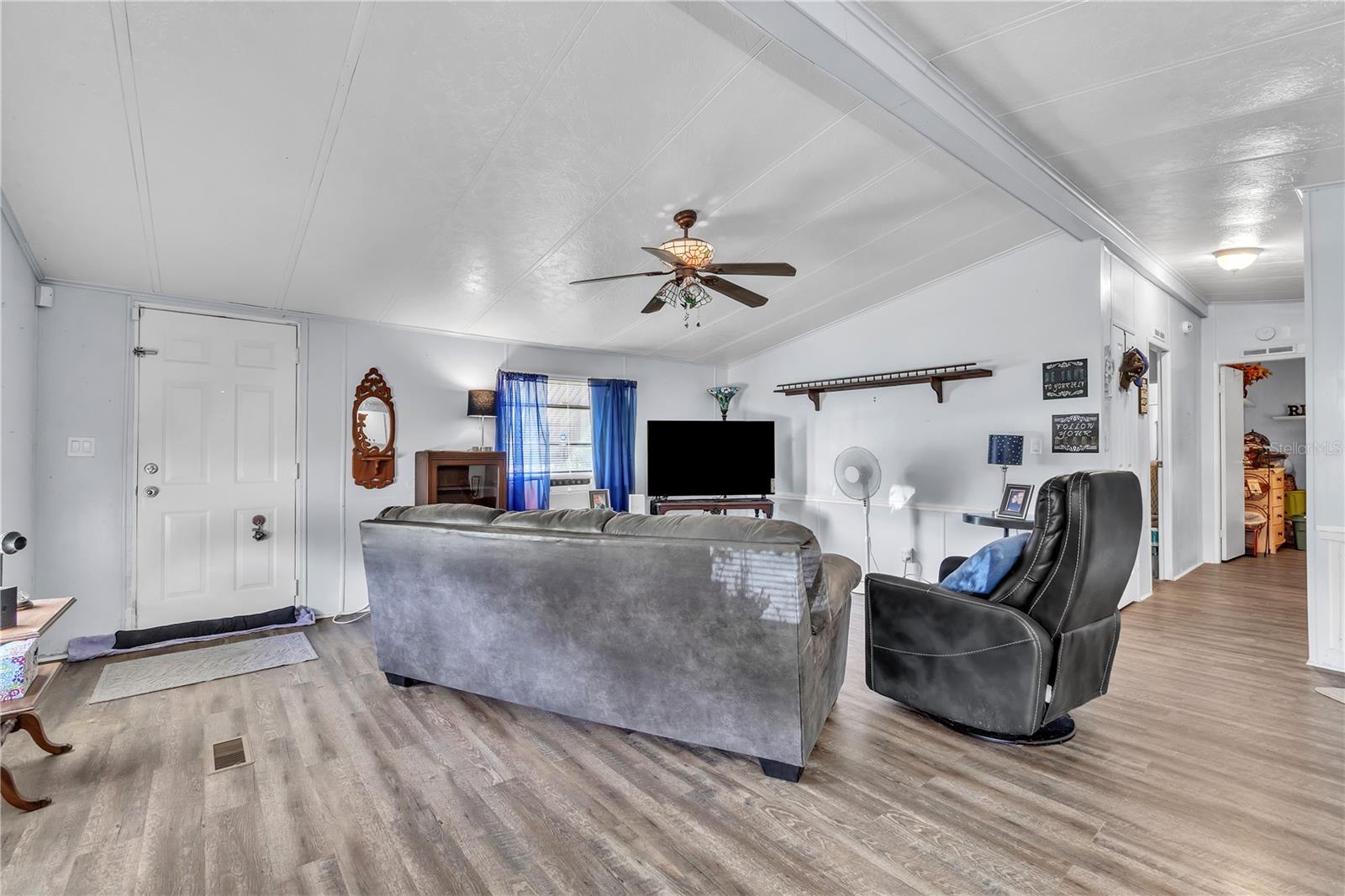 Image 7 of 23 For 2576 Lakota Lane