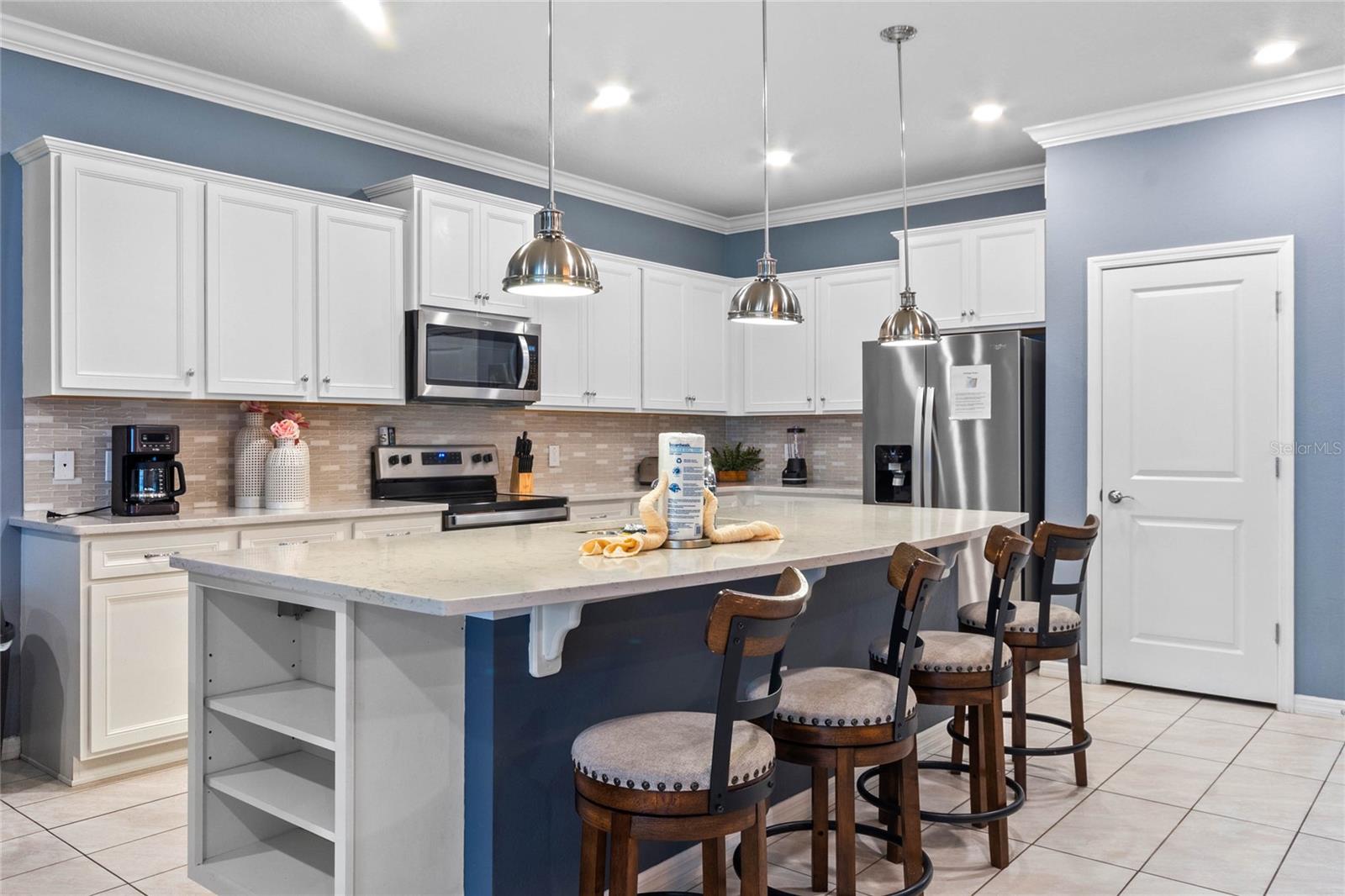 Image 4 of 48 For 2026 Lelani Circle