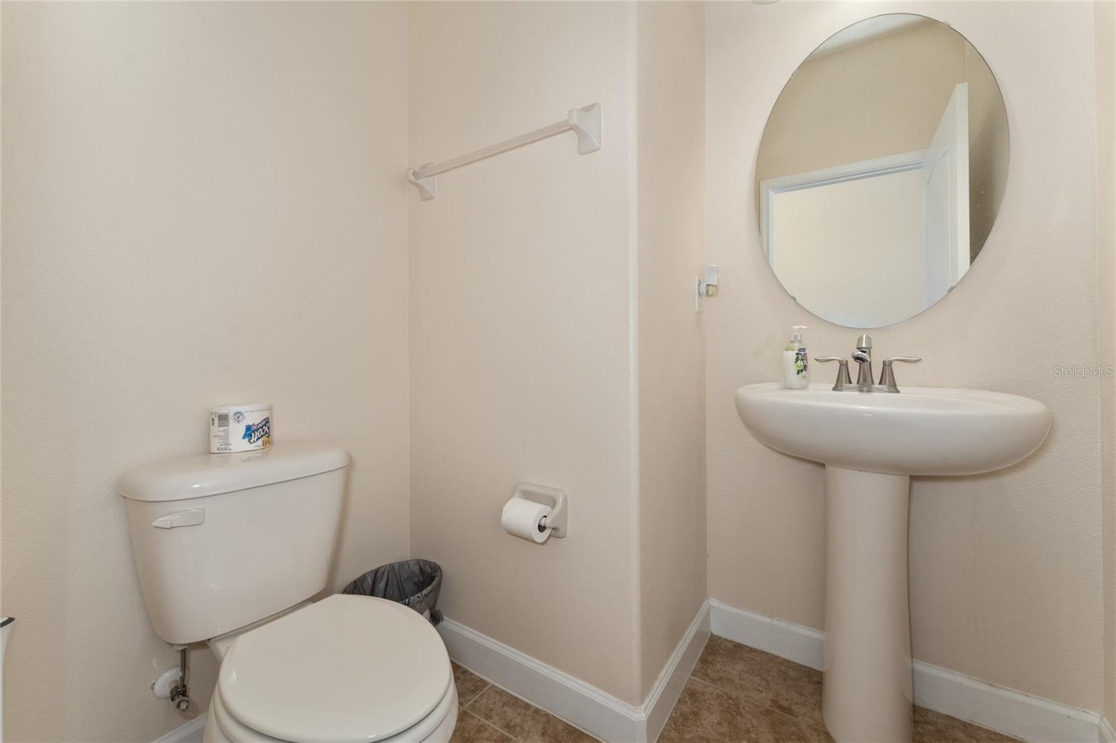 Image 18 of 41 For 1355 Vasey Road