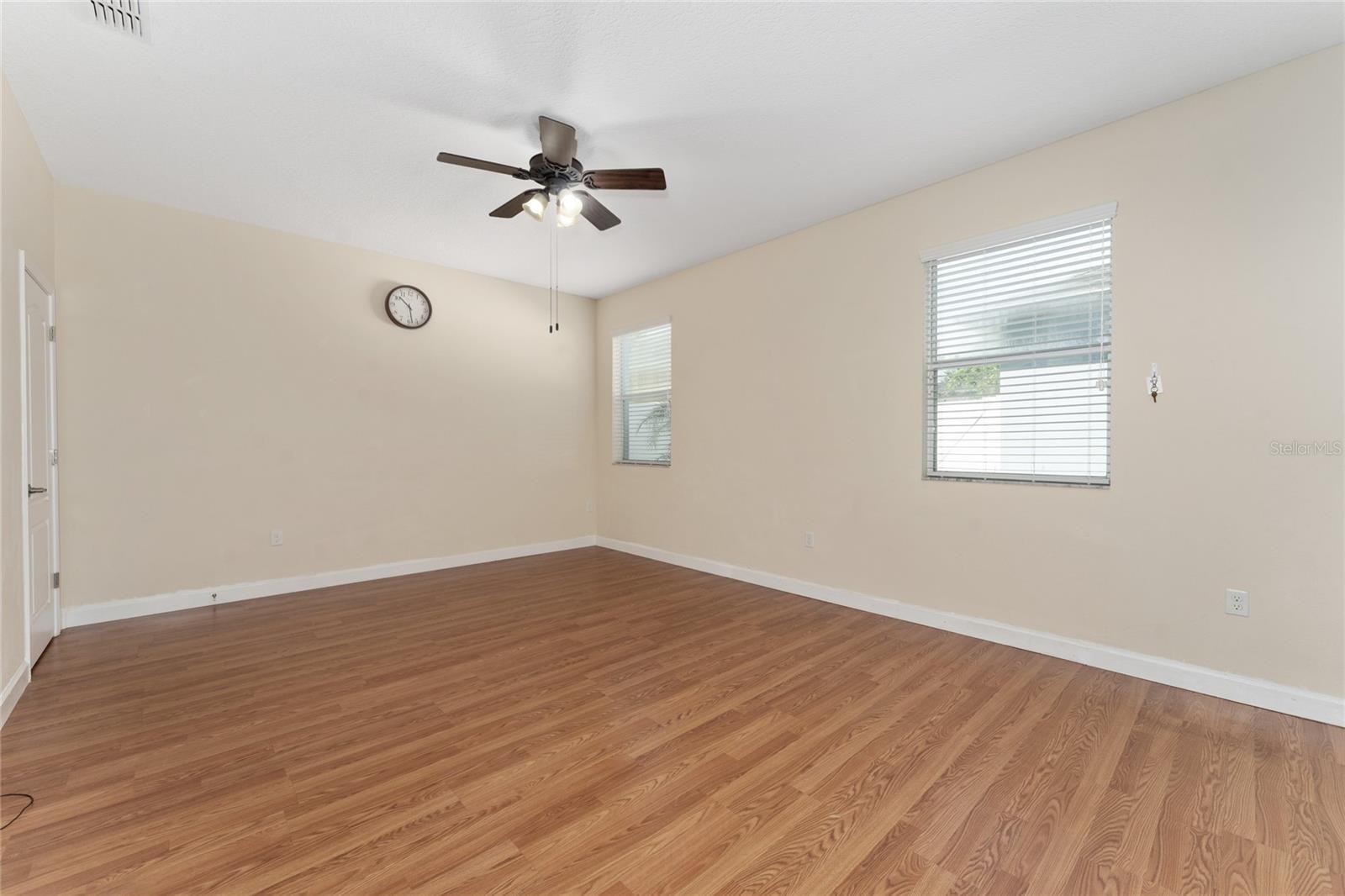 Image 22 of 41 For 1355 Vasey Road