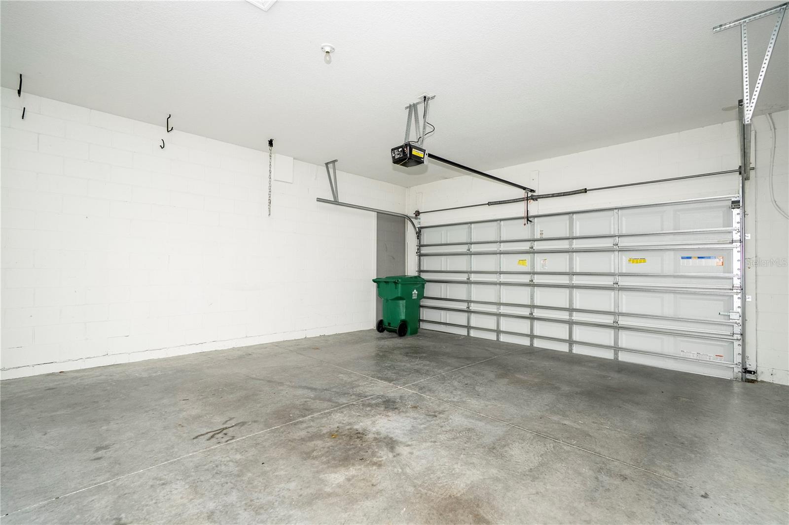 Image 30 of 83 For 15586 Hamlin Blossom Avenue
