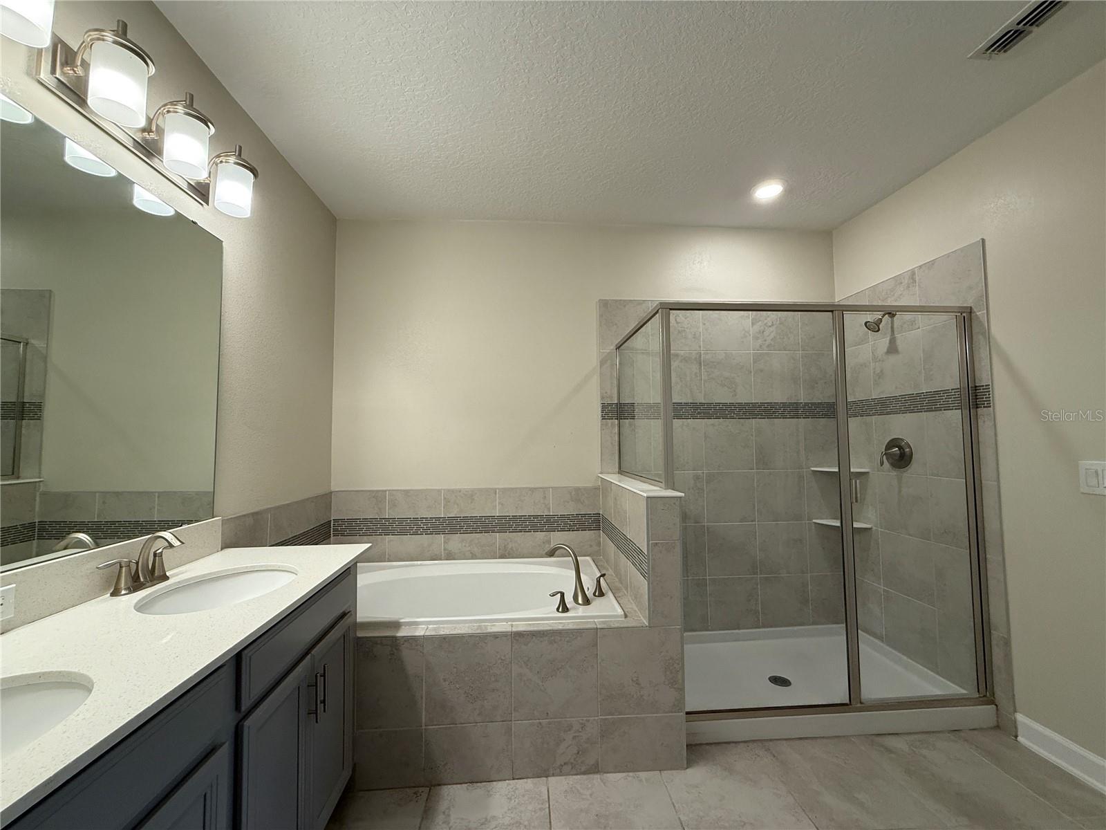 Image 14 of 35 For 11270 Whistling Pine Way