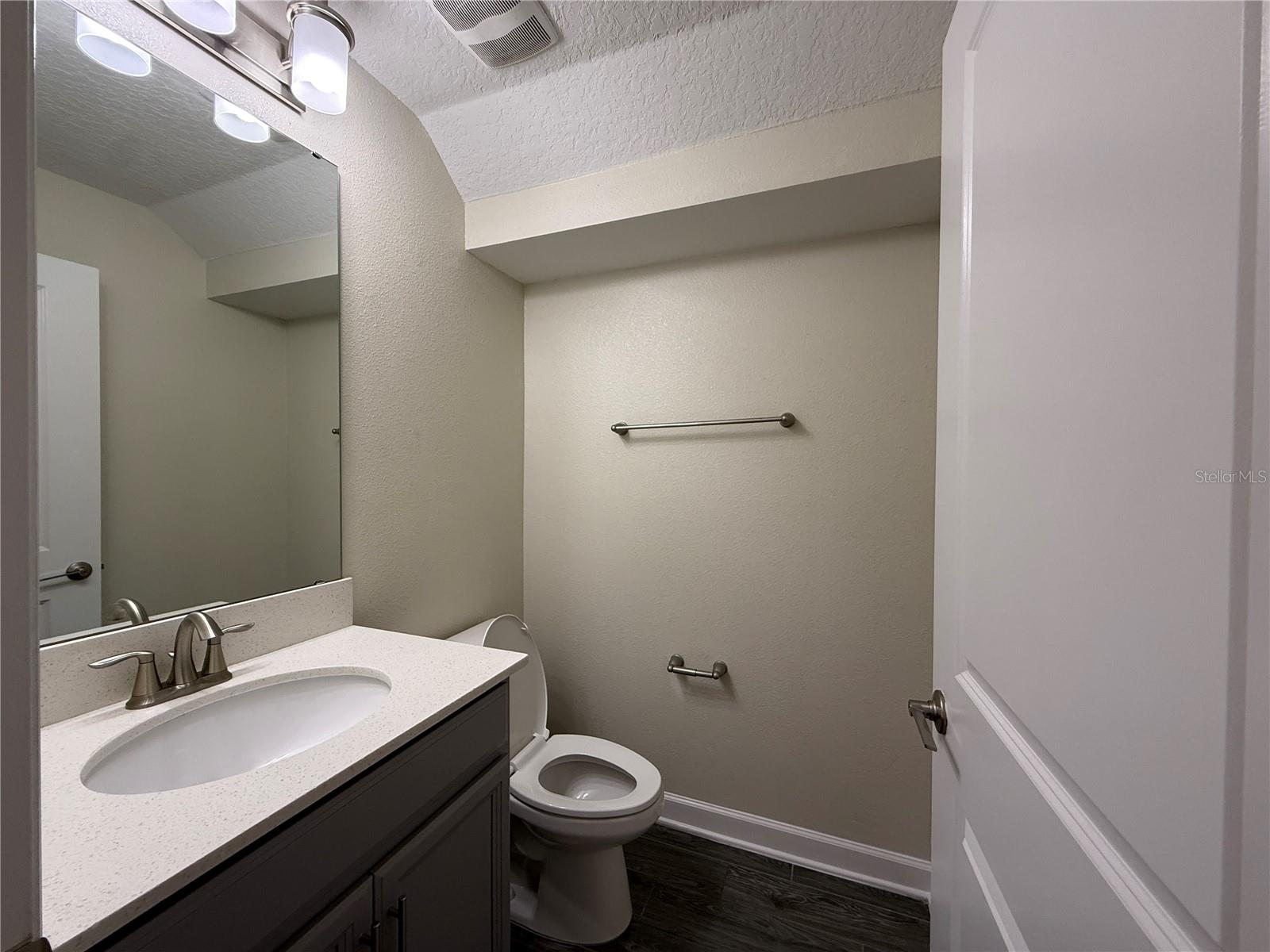 Image 16 of 35 For 11270 Whistling Pine Way