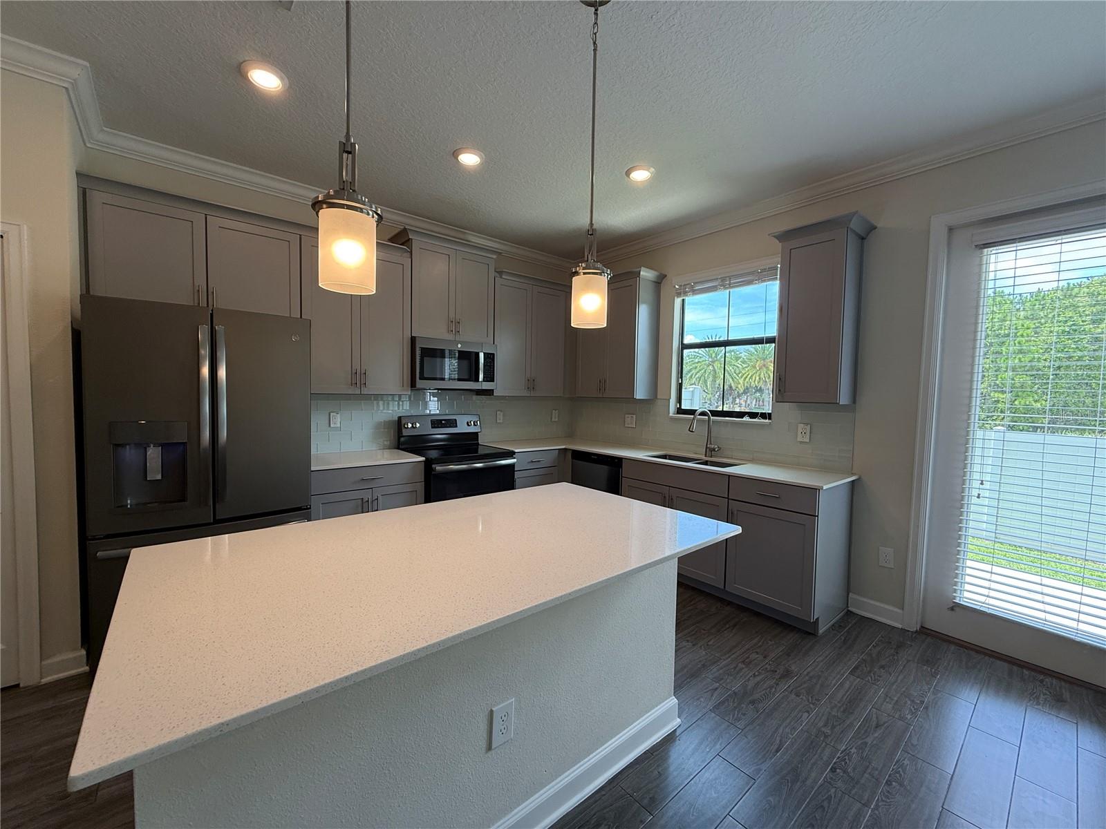 Image 7 of 35 For 11270 Whistling Pine Way