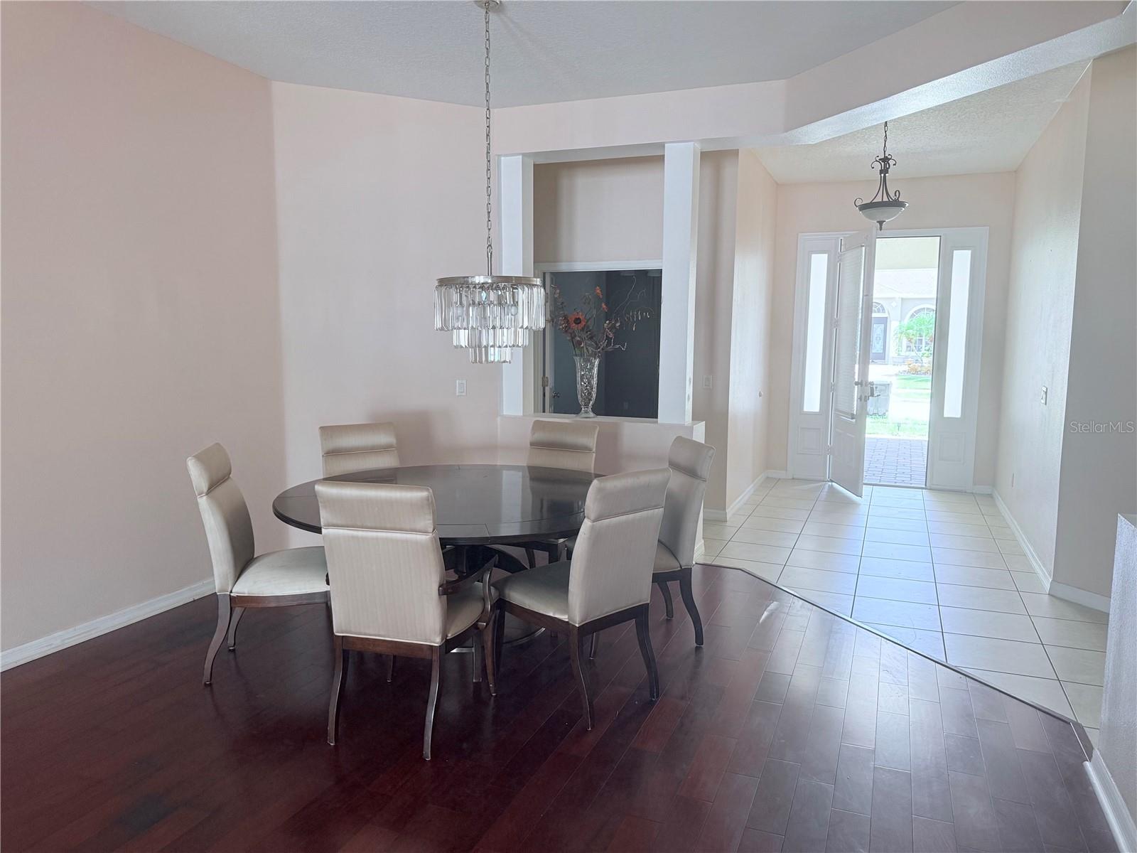 Image 3 of 17 For 8671 Currituck Sound Lane